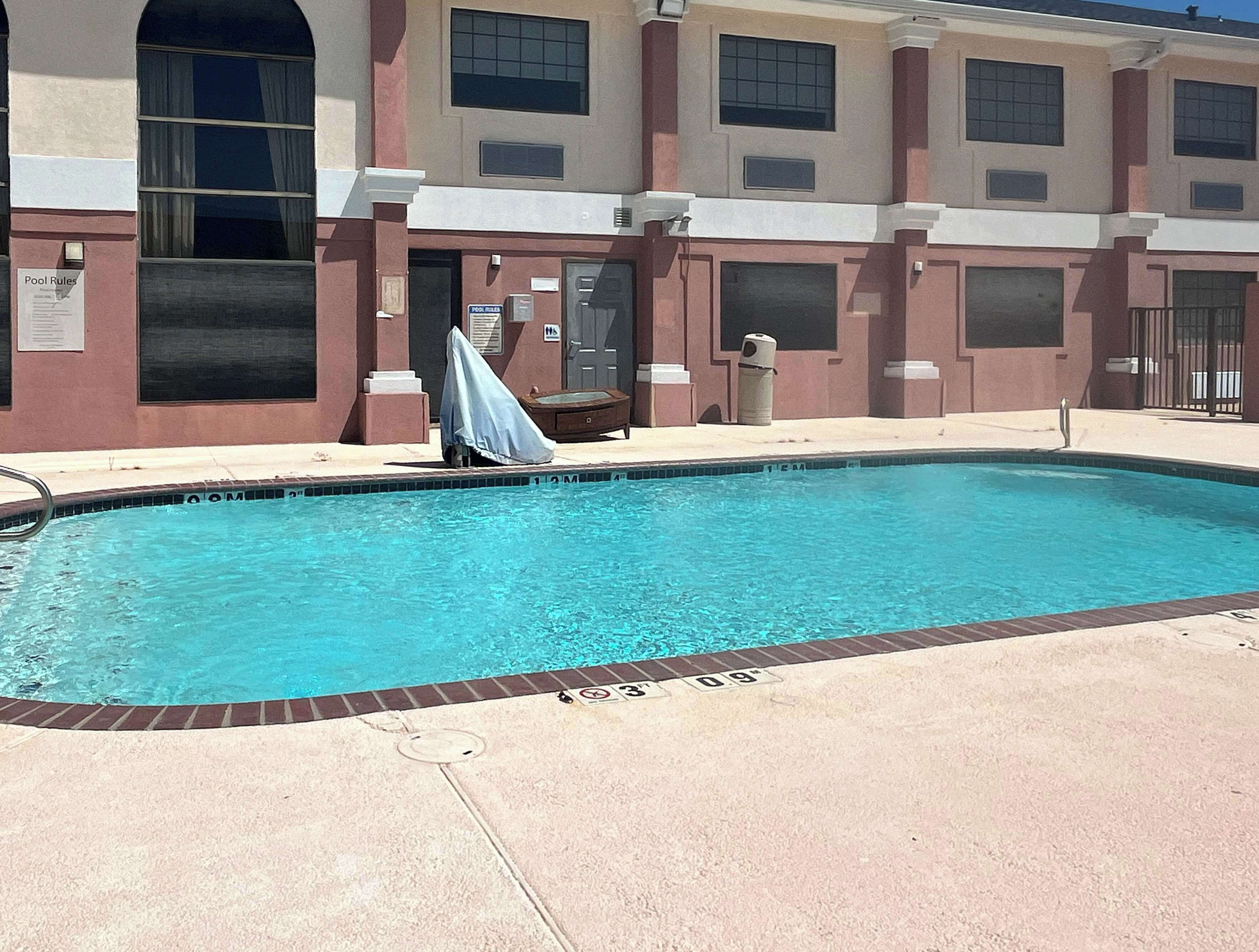 Studio 6 Suites Brenham Tx