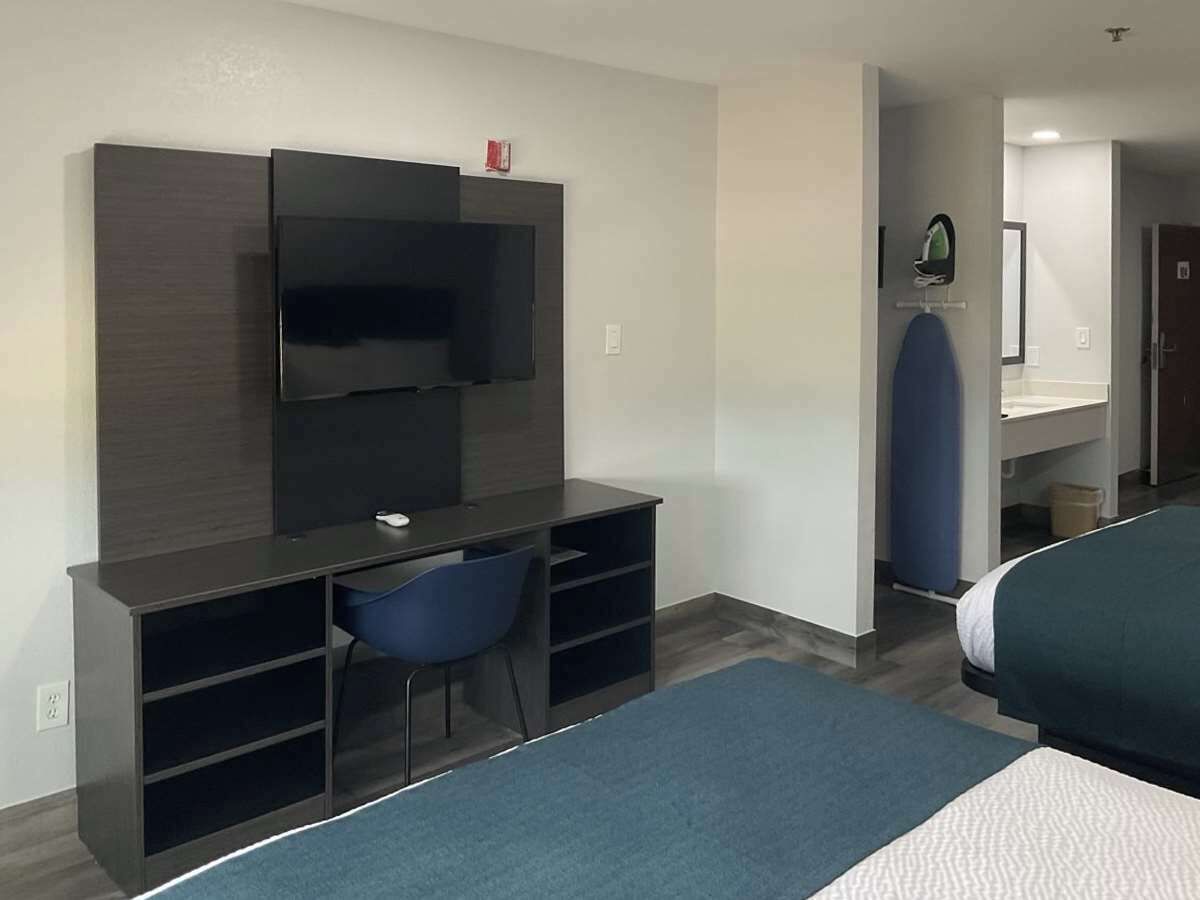 Studio 6 Suites Brenham Tx