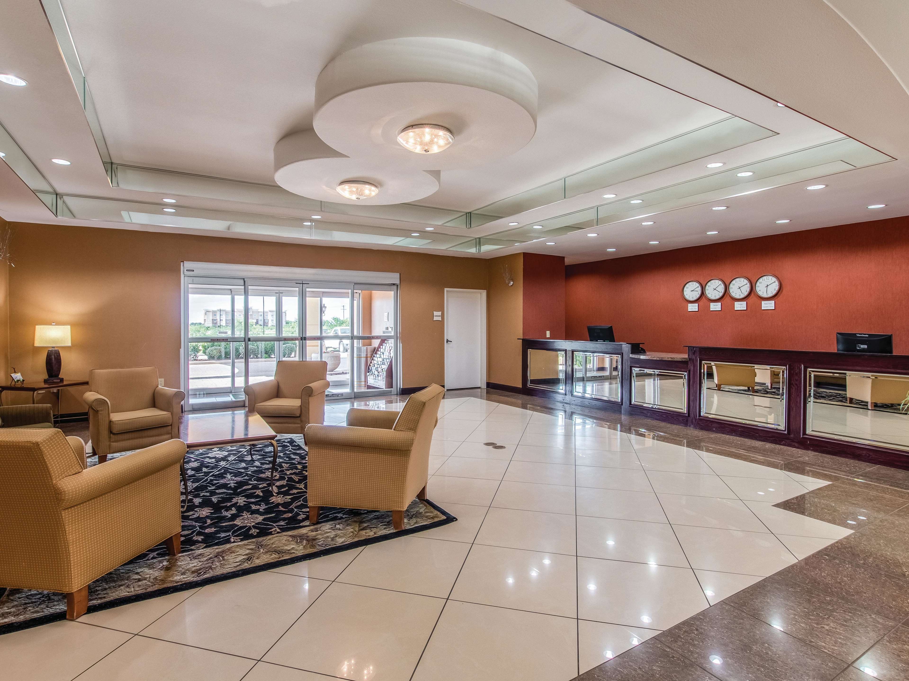 La Quinta Inn & Suites by Wyndham Bridgeport