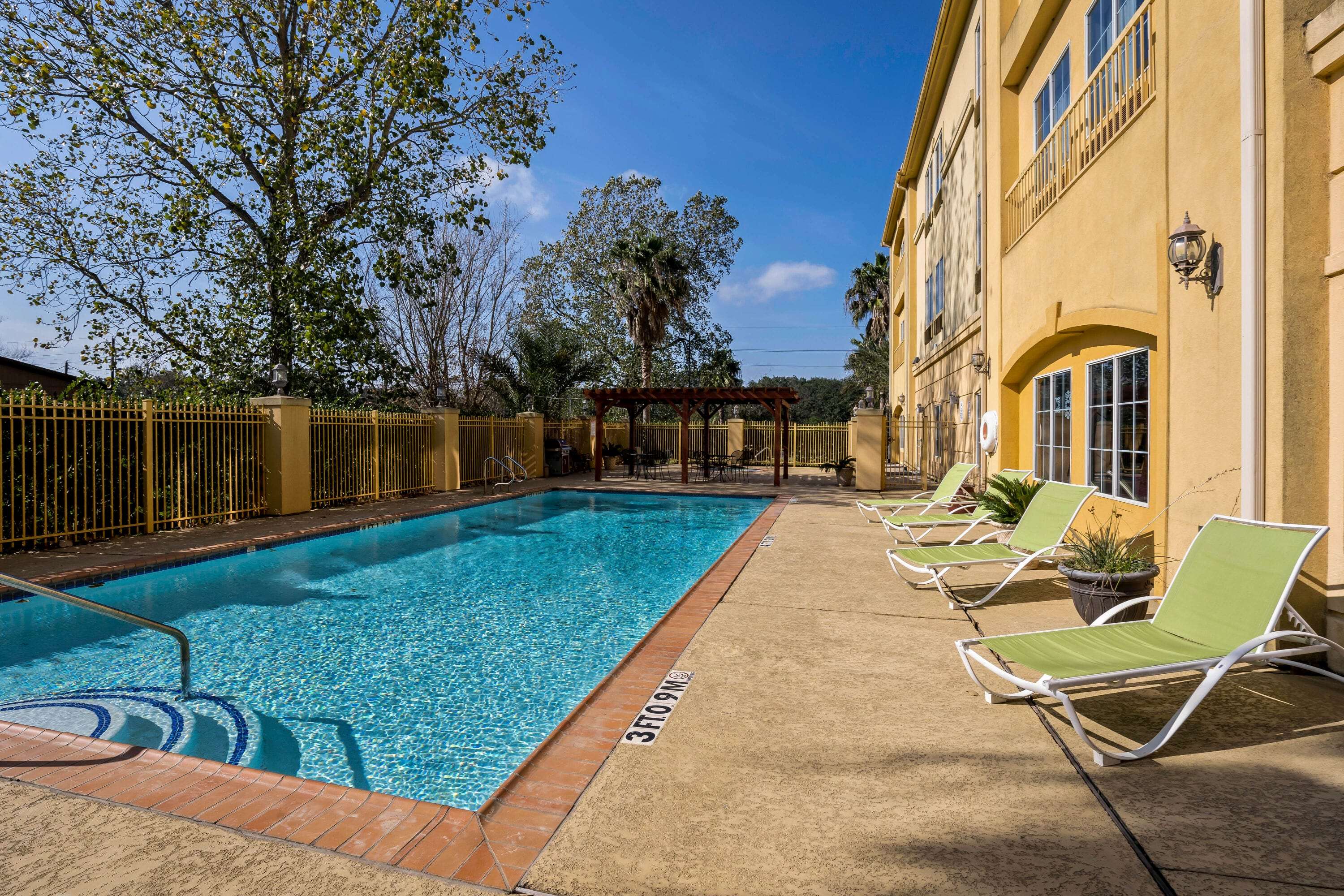 La Quinta Inn & Suites by Wyndham-Brookshire-West Katy