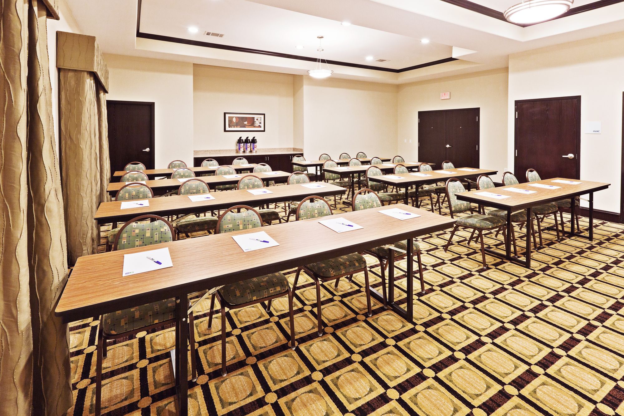 Holiday Inn Express Hotel & Suites Brownfield