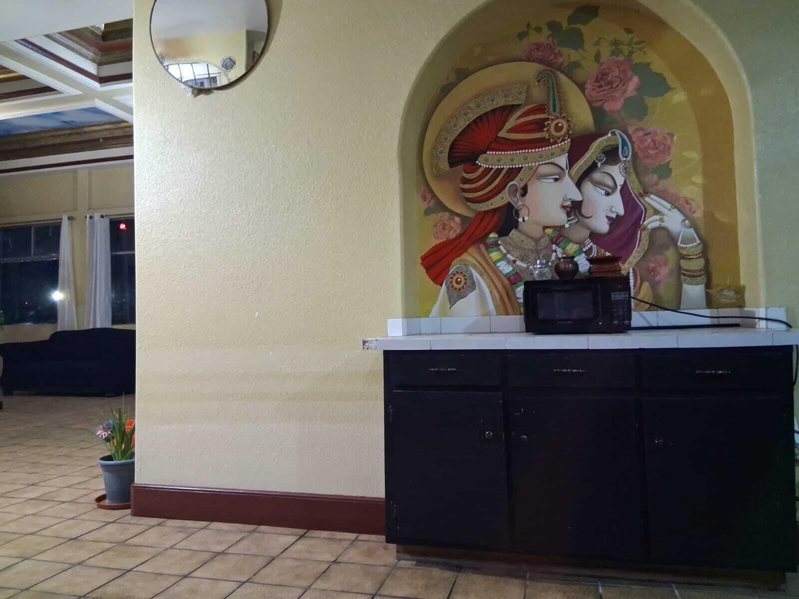 Best Value Inn Colonial