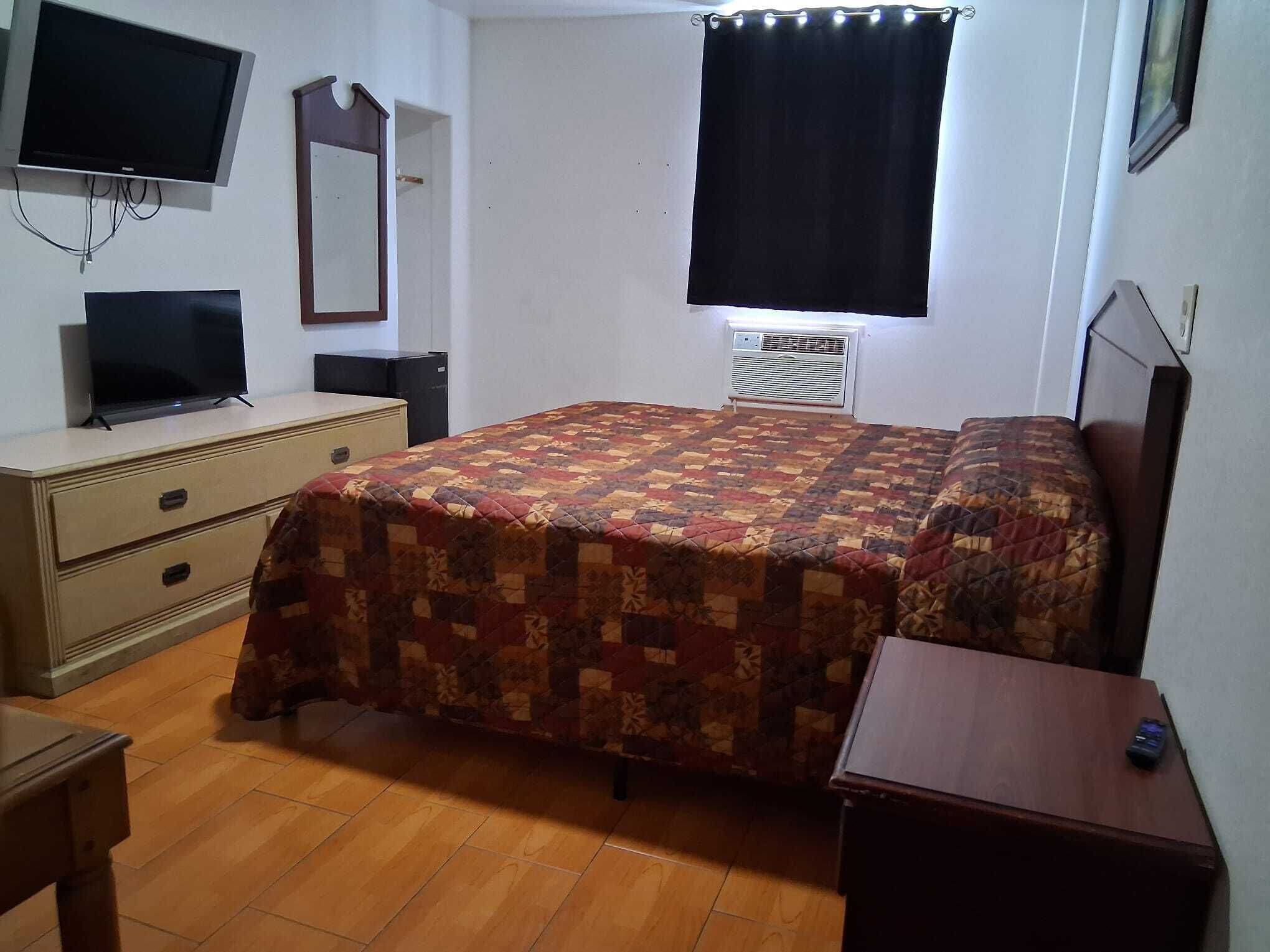 Best Value Inn Colonial