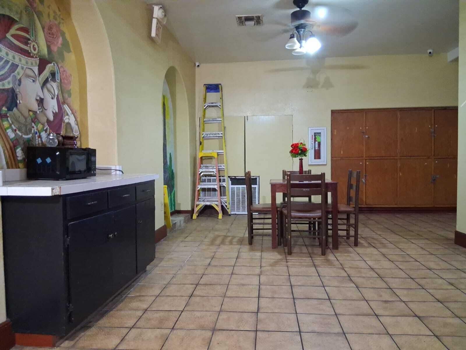 Best Value Inn Colonial