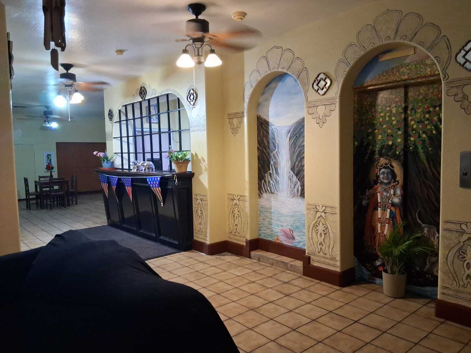 Best Value Inn Colonial