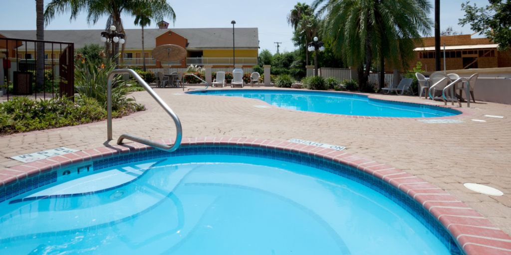 Holiday Inn Express Hotel & Suites Brownsville
