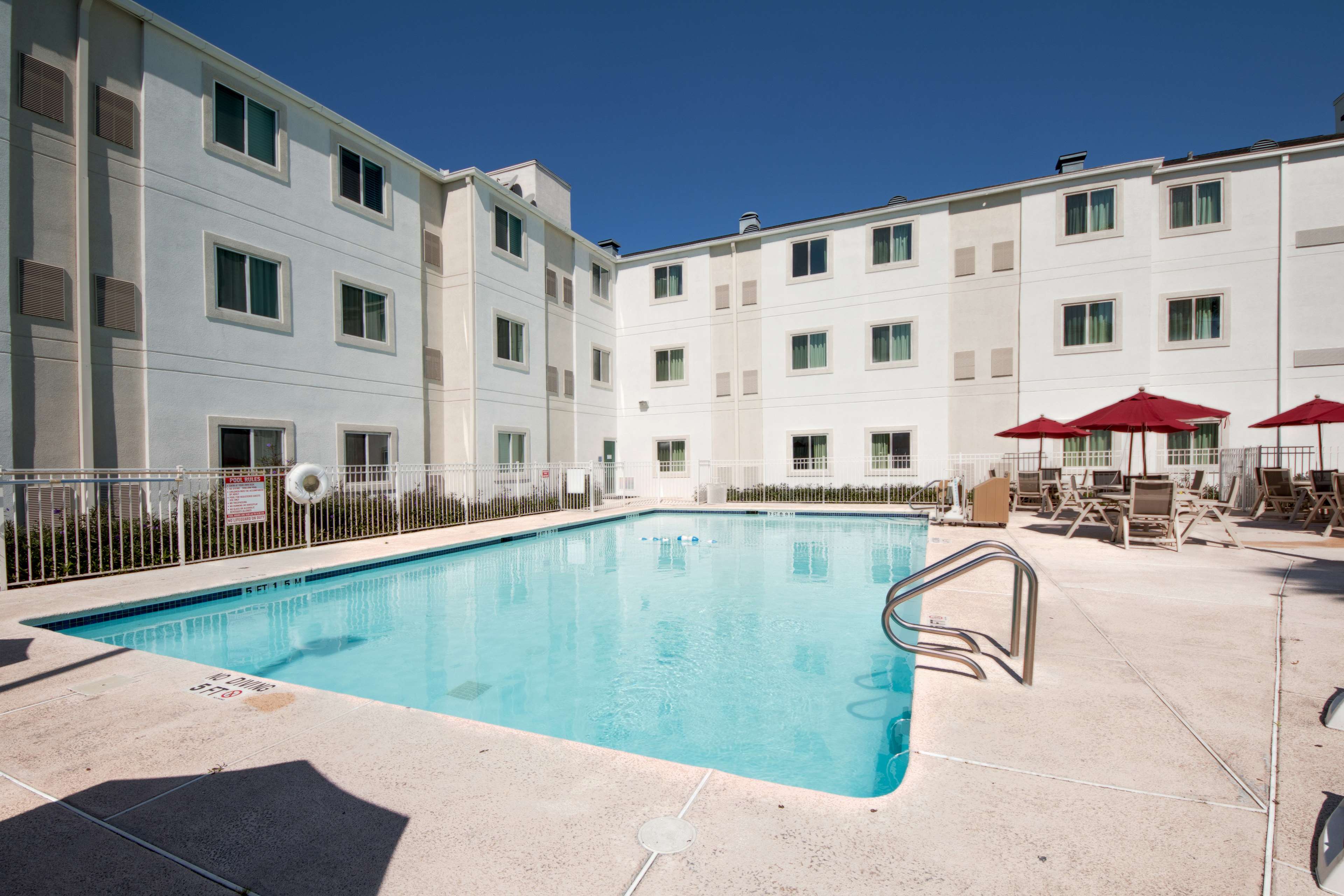 Motel 6 Brownsville