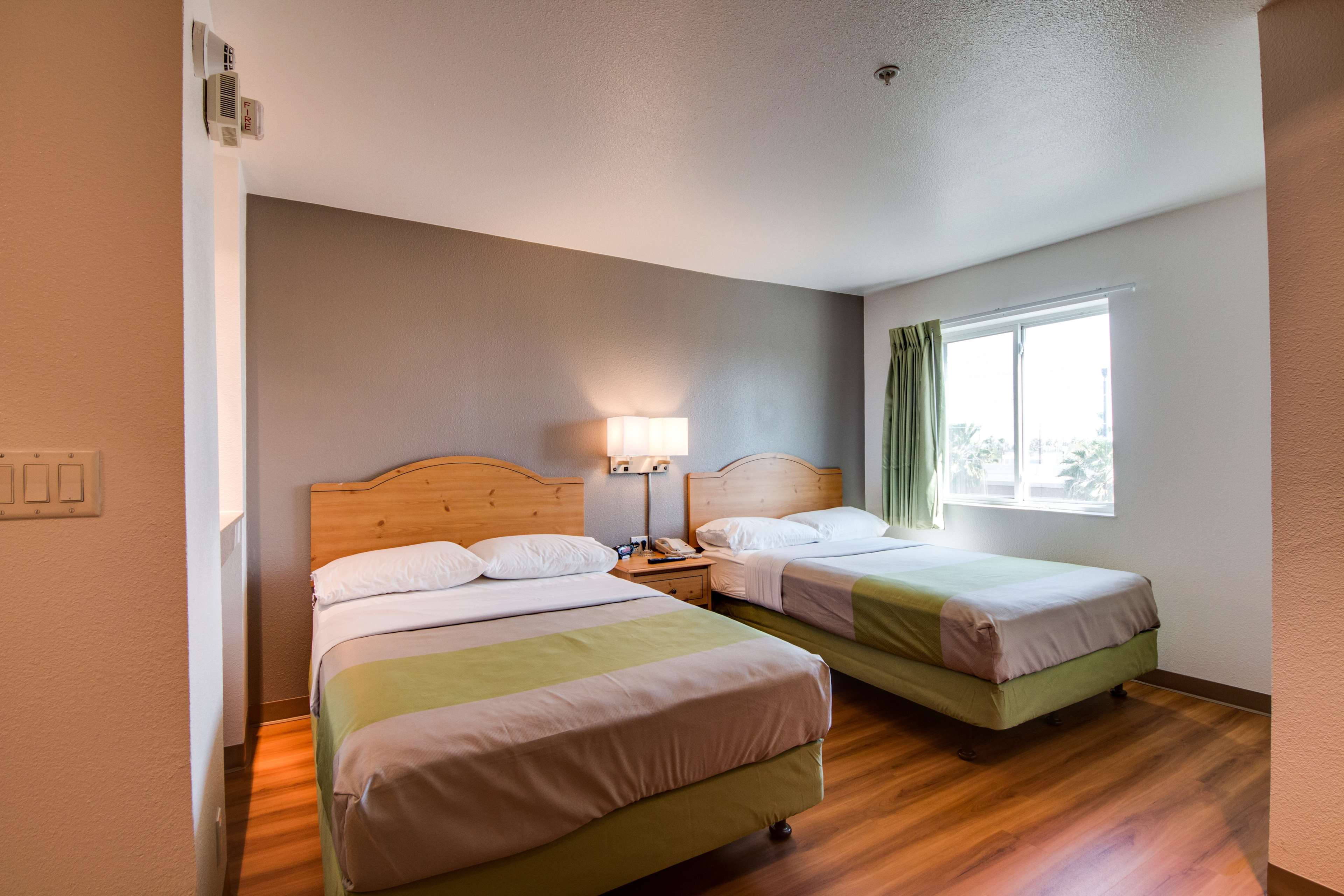 Motel 6 Brownsville