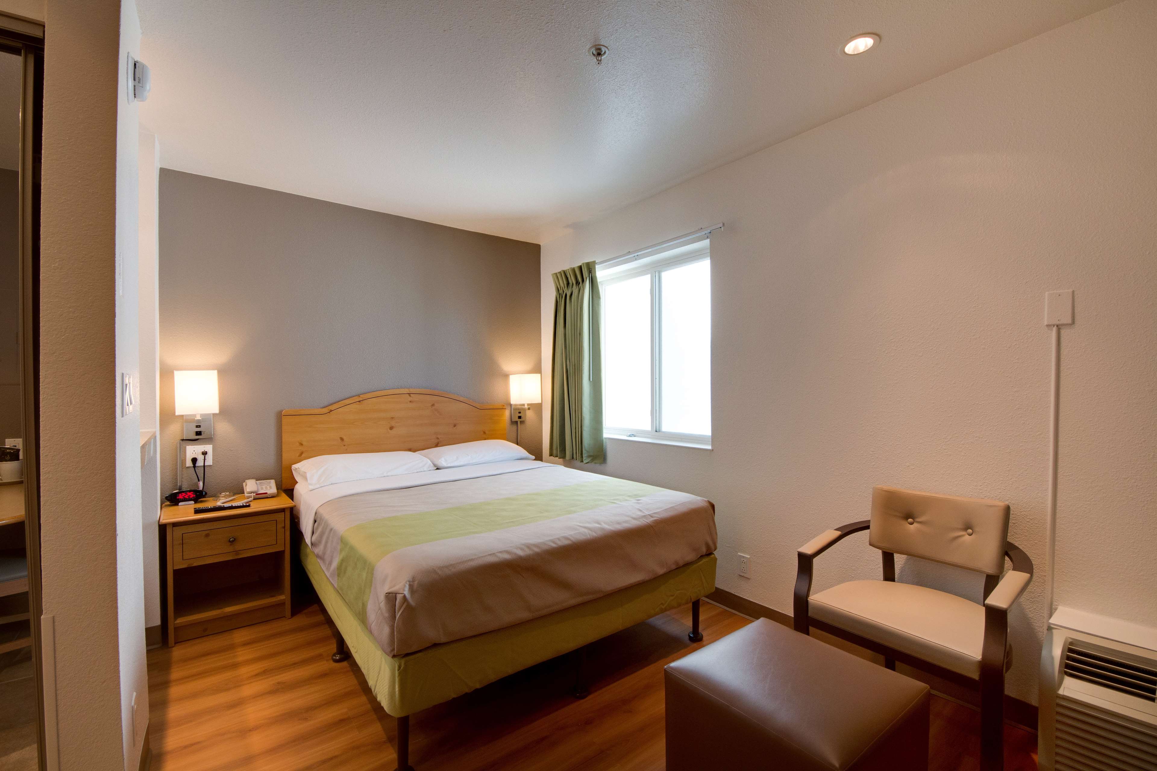 Motel 6 Brownsville