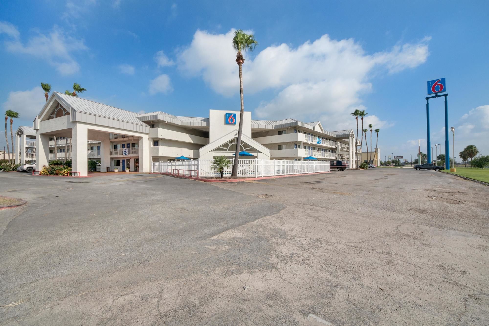 Motel 6 Brownsville North #4625