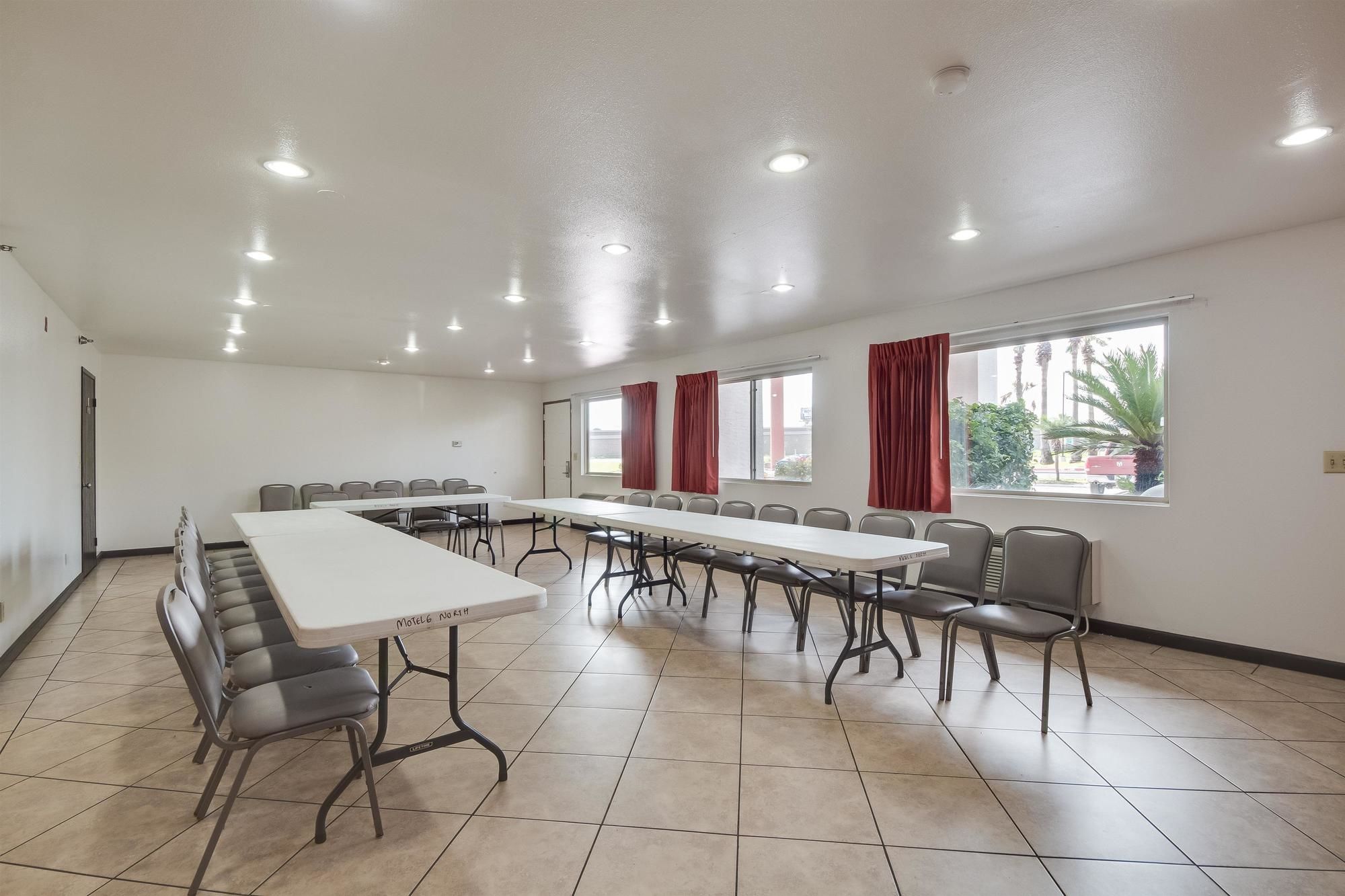 Motel 6 Brownsville North #4625