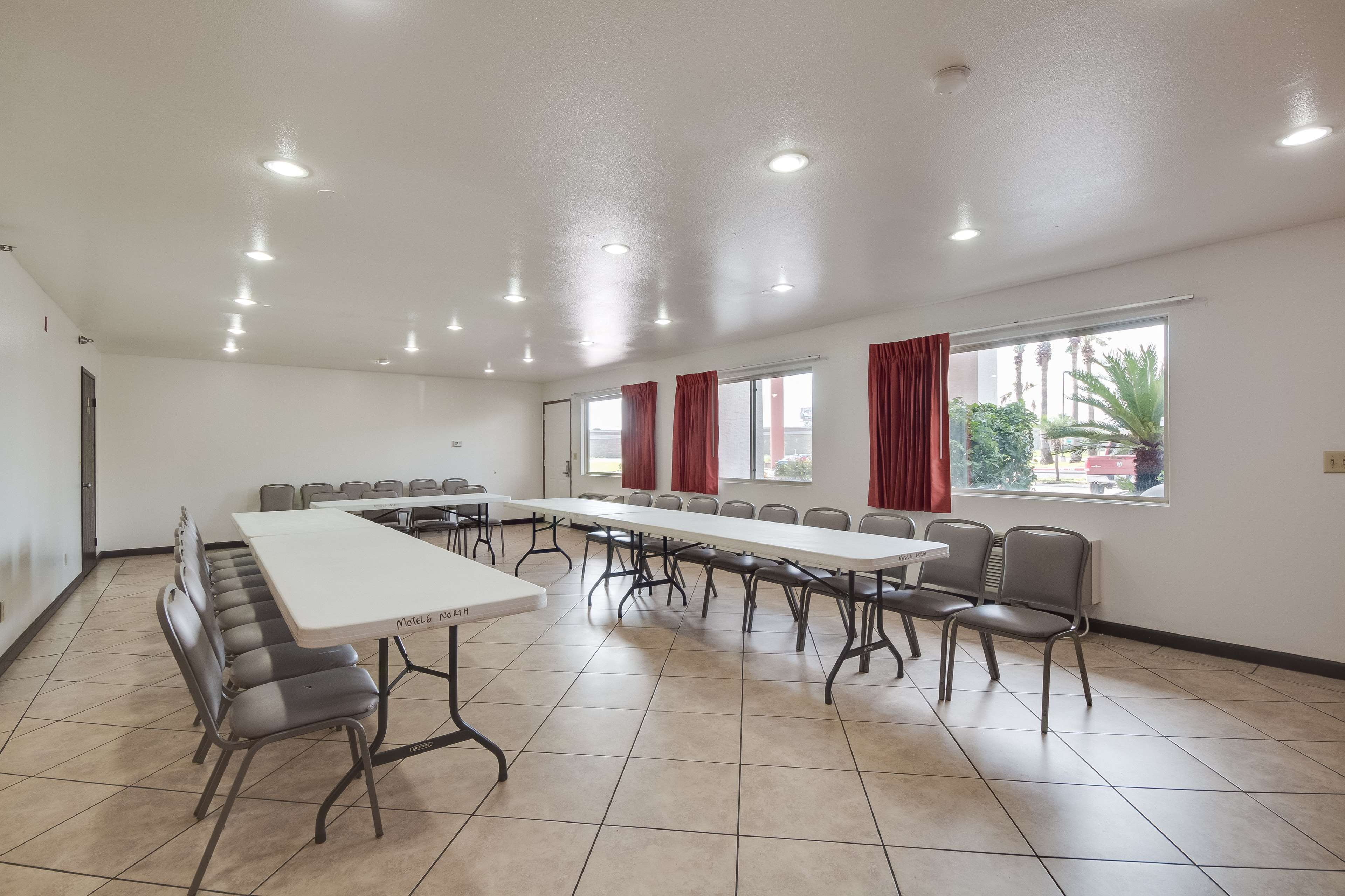 Motel 6 Brownsville North #4625