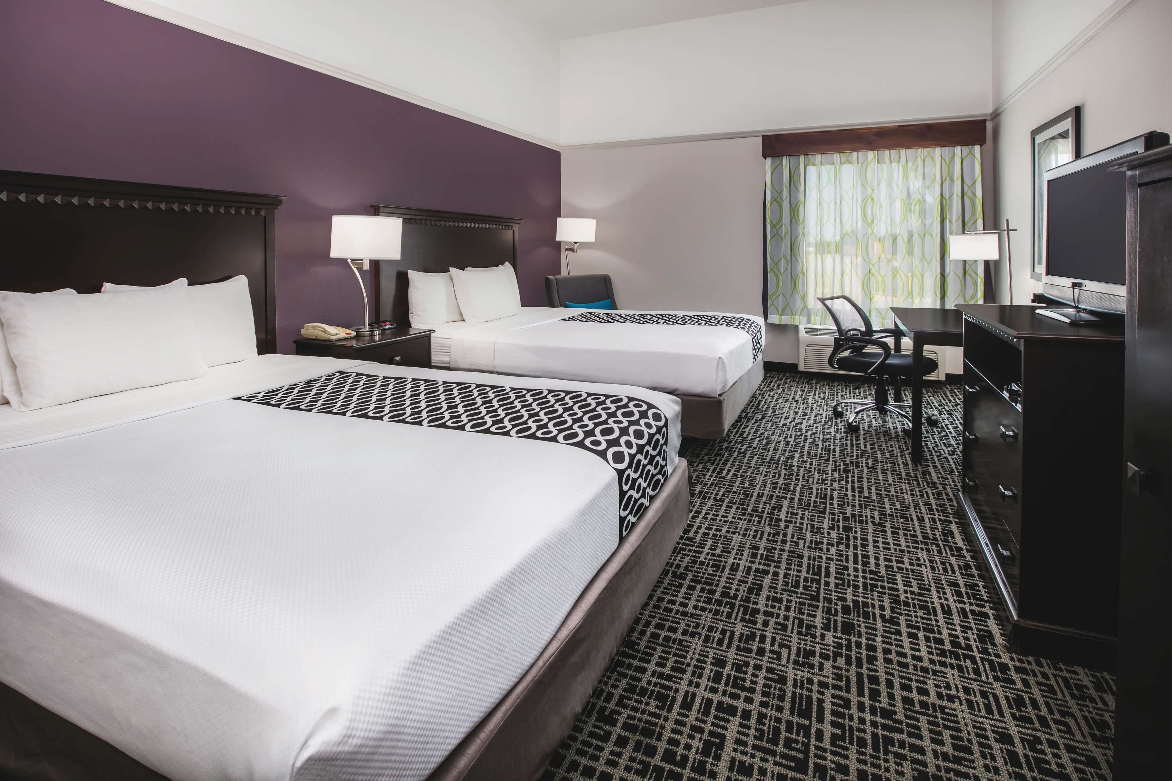 La Quinta Inn & Suites by Wyndham Brownwood