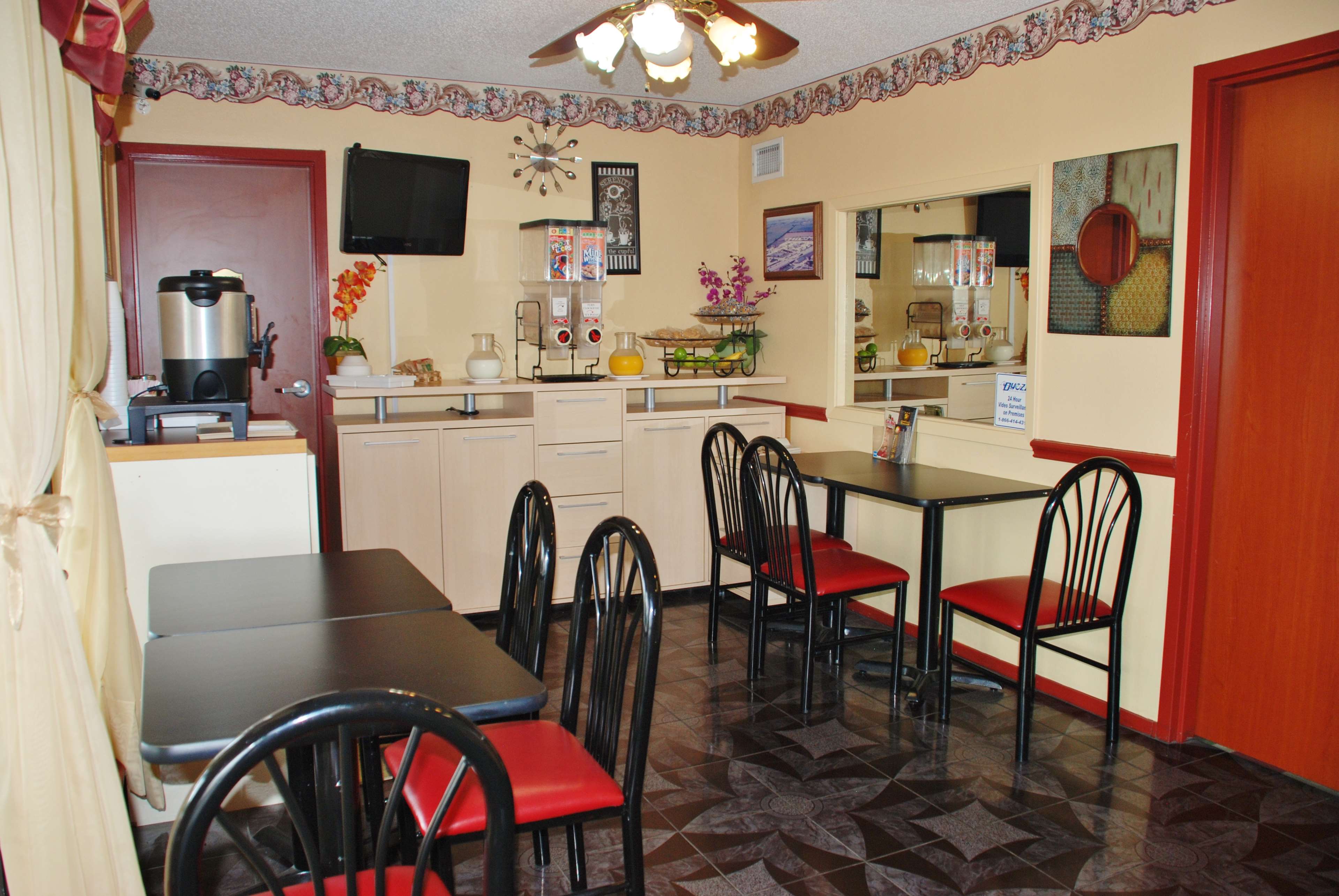 Americas Best Value Inn Buda