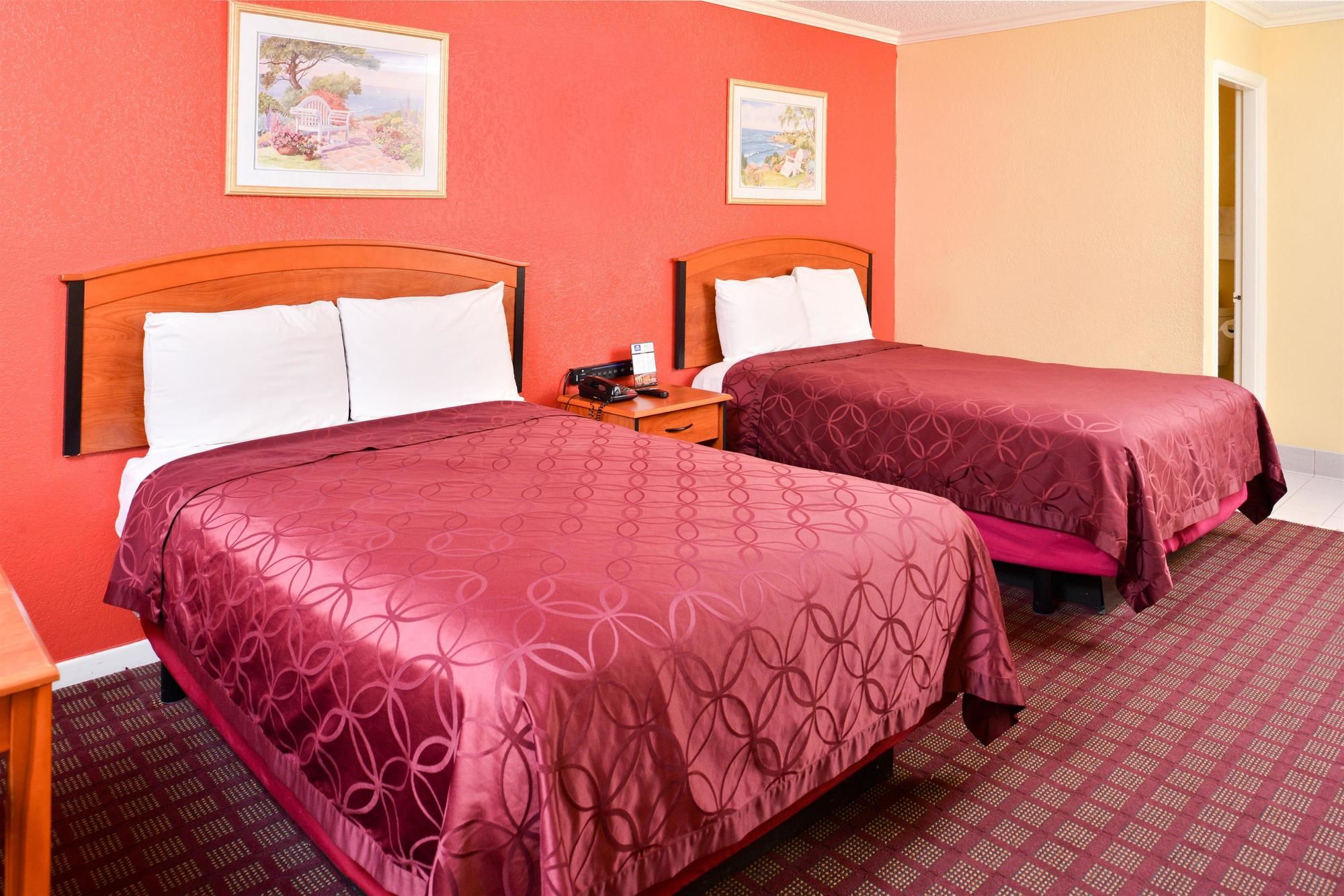 Americas Best Value Inn Buda