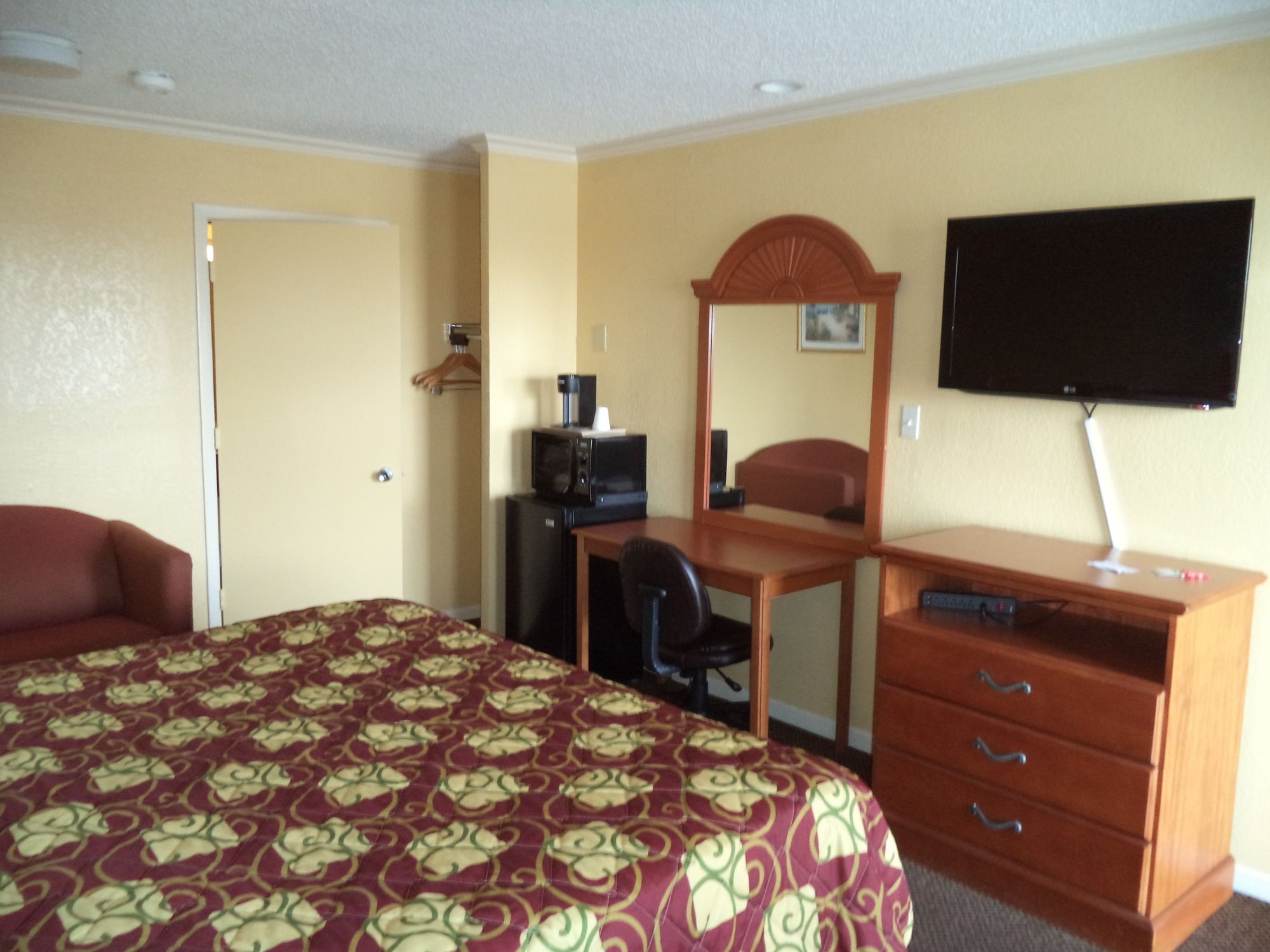 Americas Best Value Inn Buda