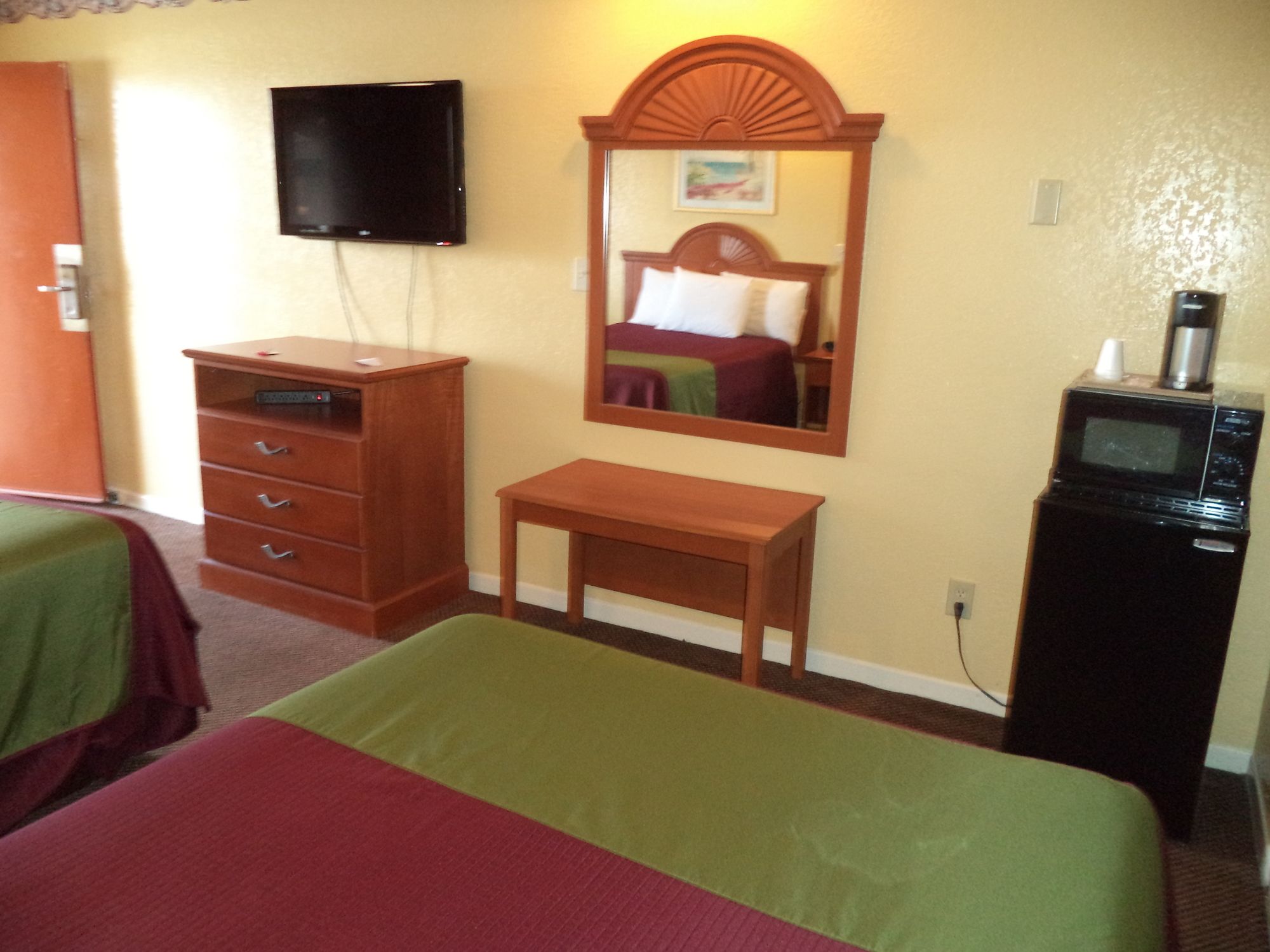 Americas Best Value Inn Buda