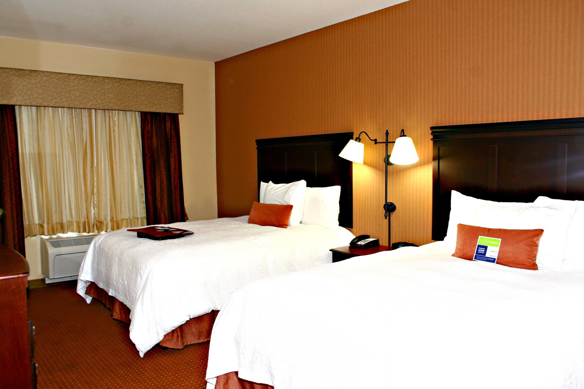Hampton Inn & Suites Buda