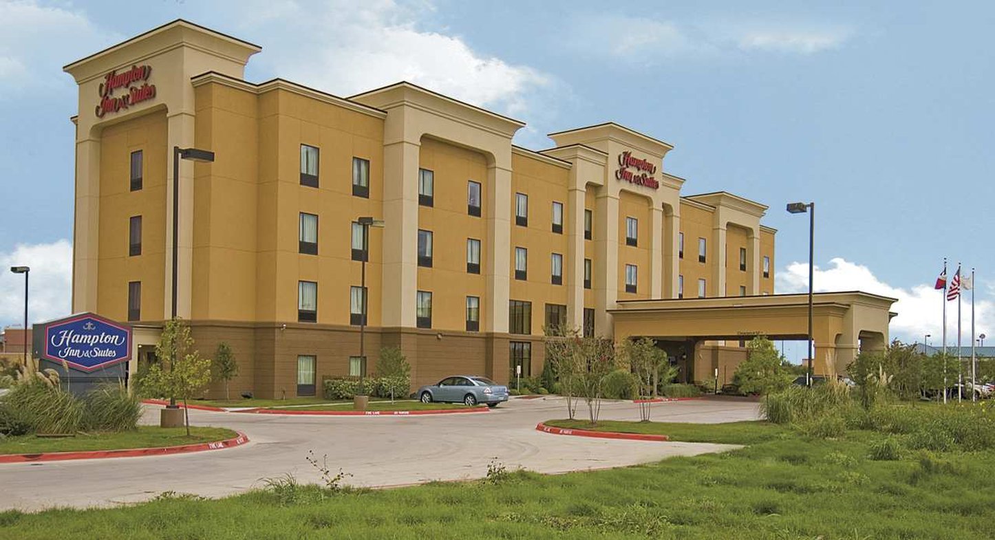 Hampton Inn & Suites Buda