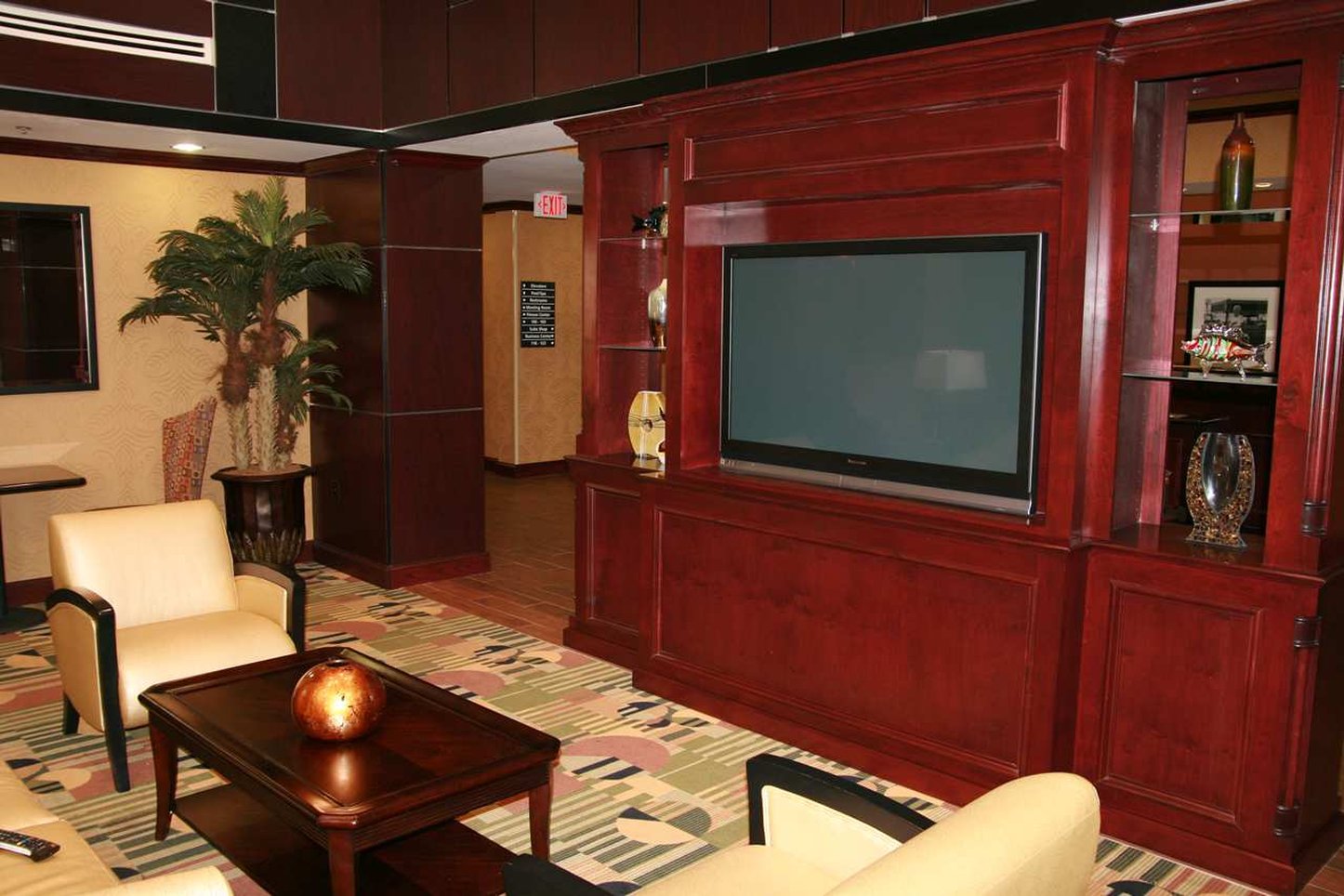 Hampton Inn & Suites Buda