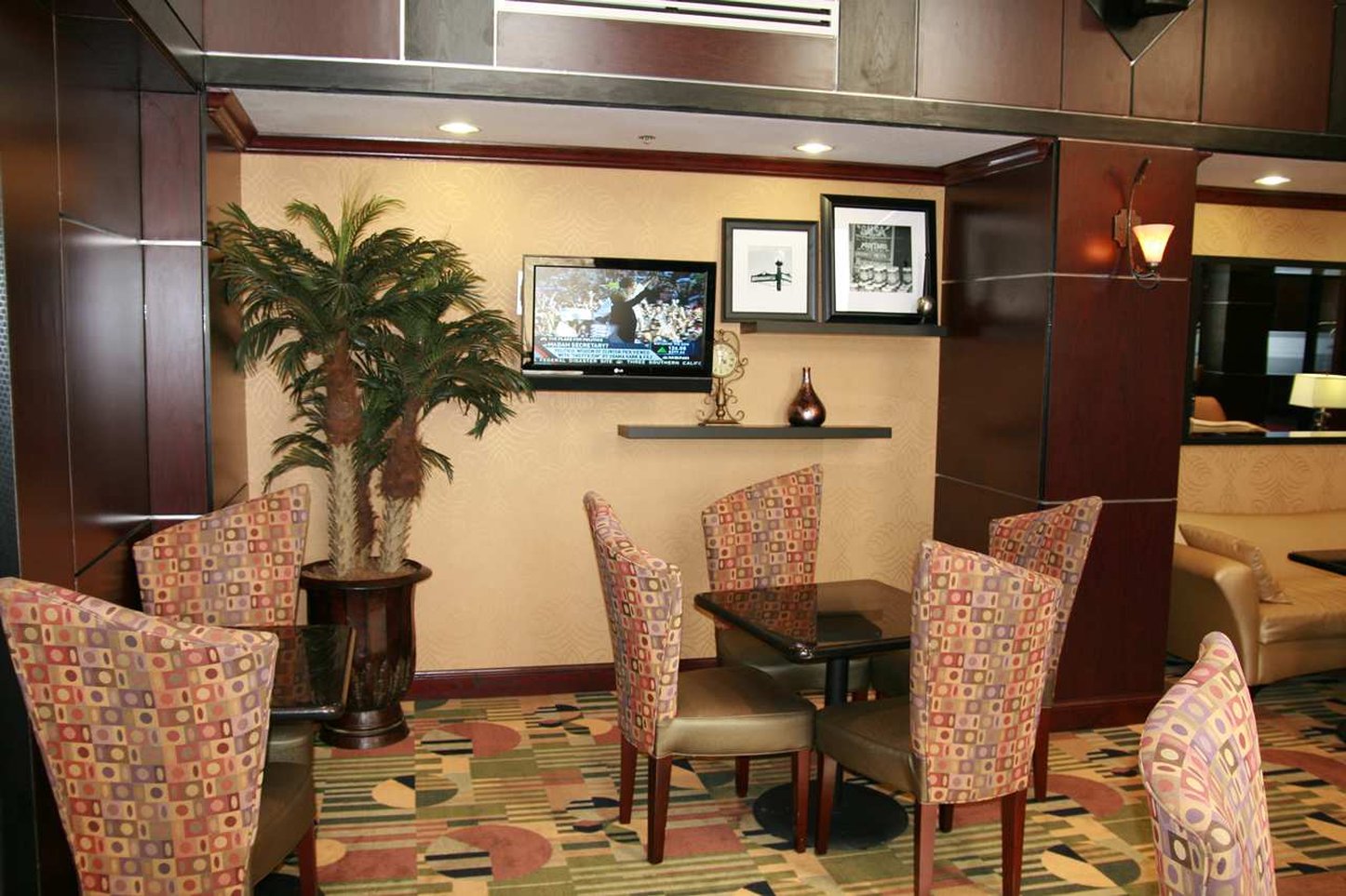 Hampton Inn & Suites Buda