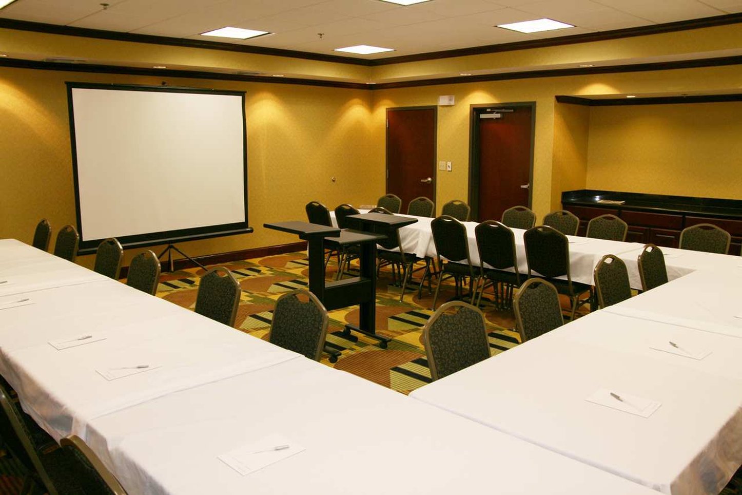 Hampton Inn & Suites Buda