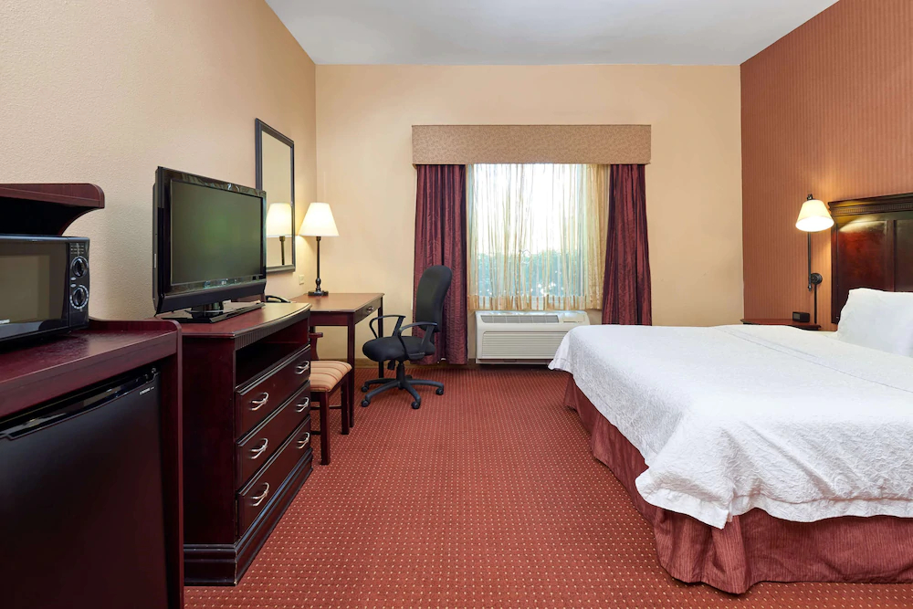 Hampton Inn & Suites Buda