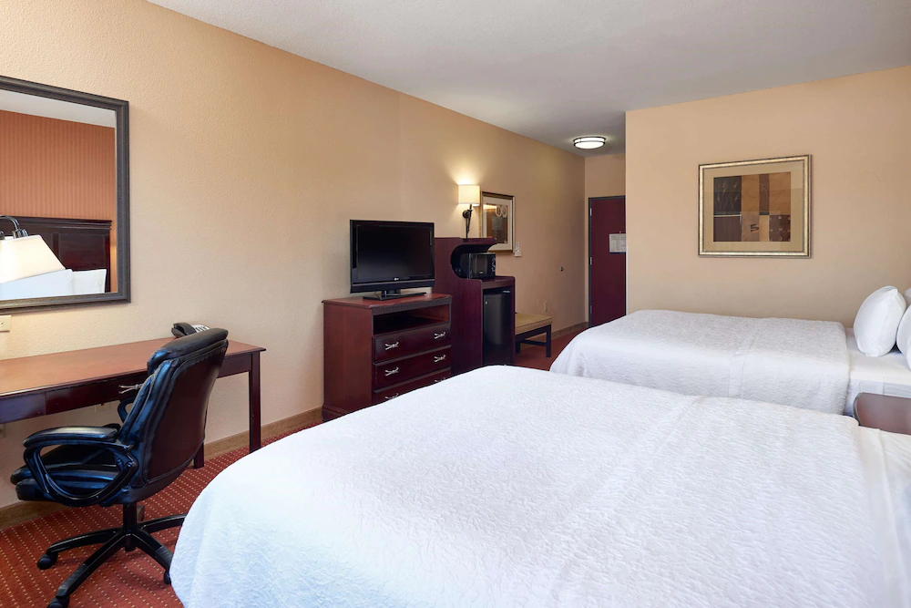 Hampton Inn & Suites Buda