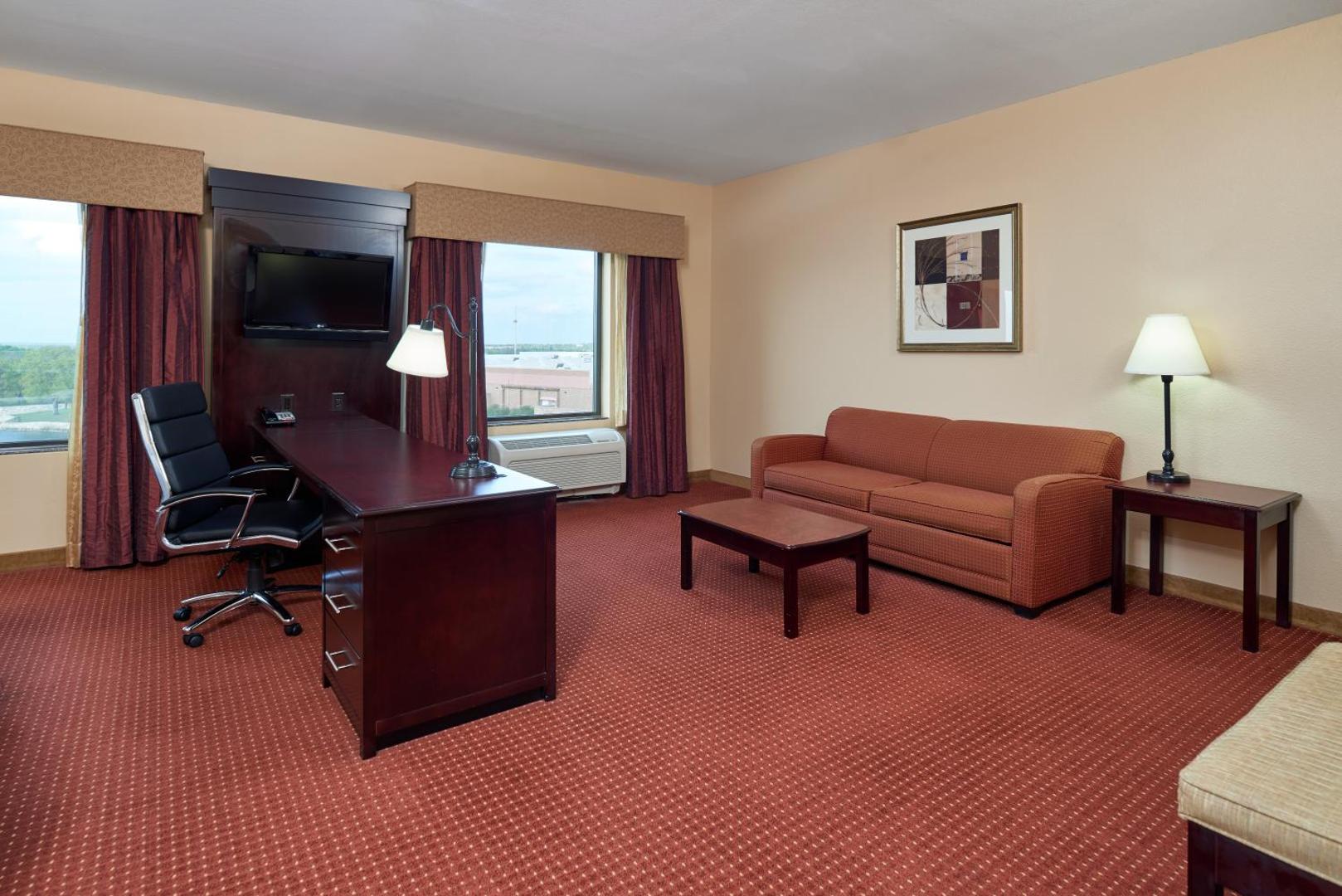 Hampton Inn & Suites Buda
