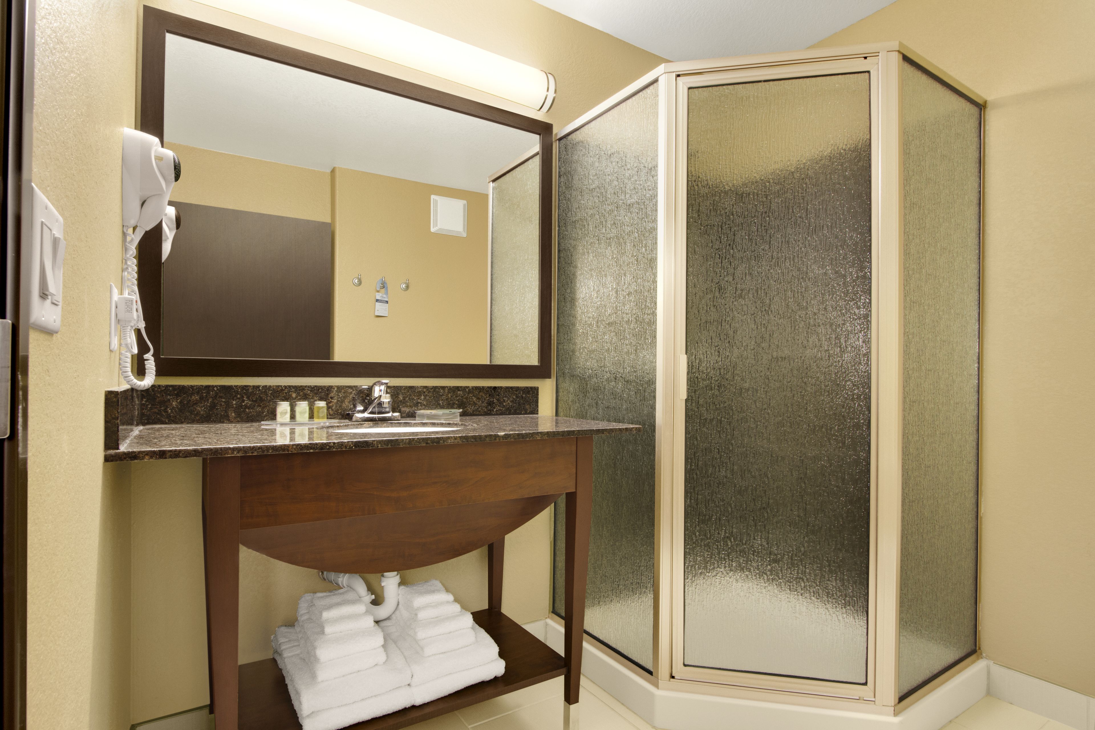 Microtel Inn & Suites by Wyndham Buda Austin South