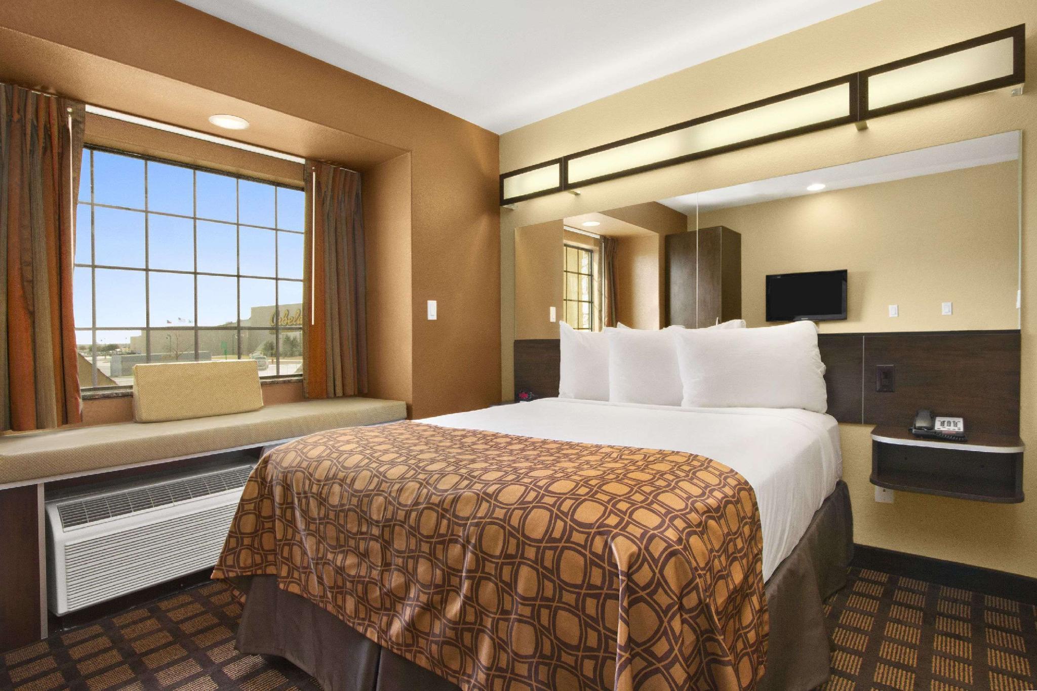 Microtel Inn & Suites by Wyndham Buda Austin South
