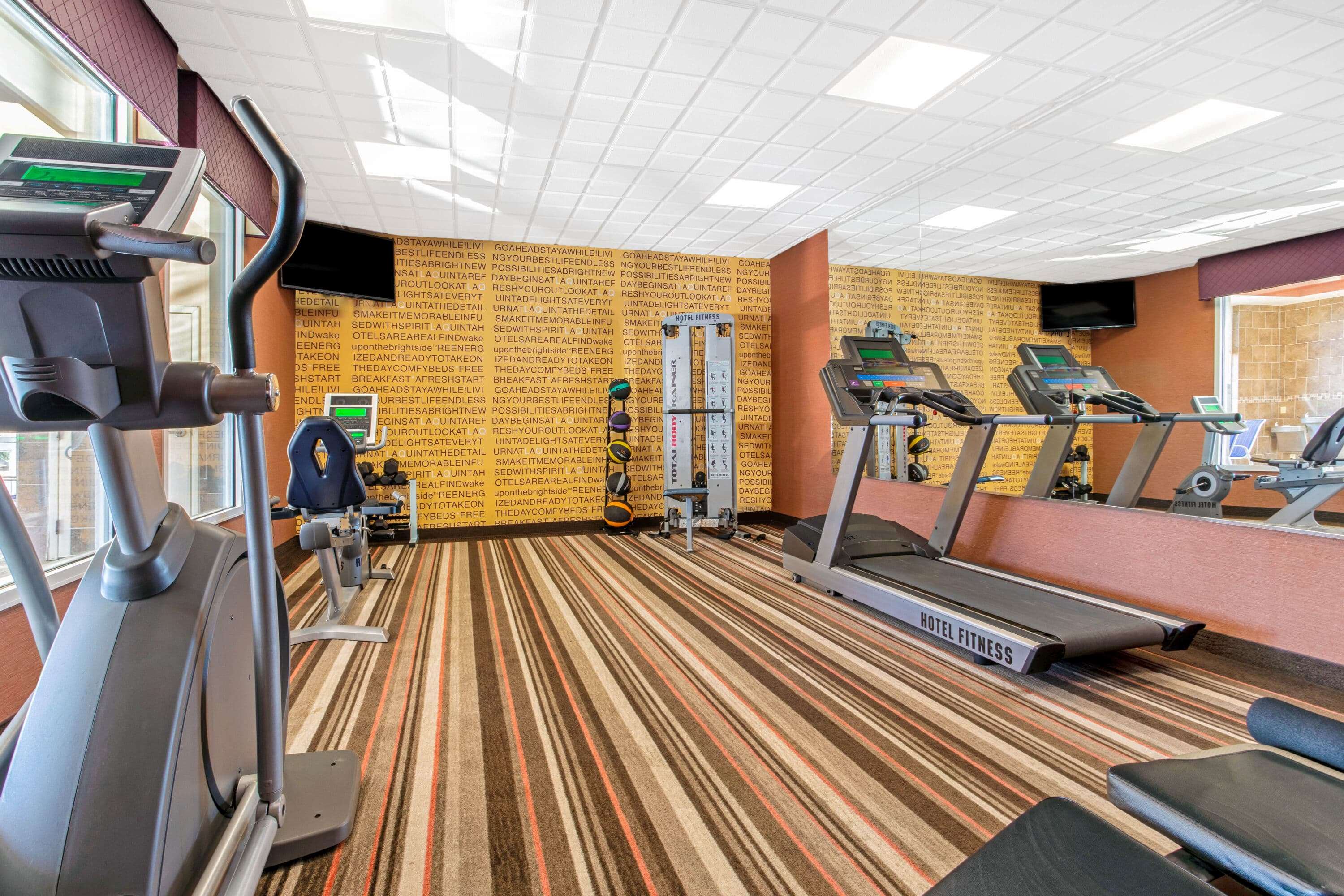 La Quinta Inn & Suites by Wyndham Burleson