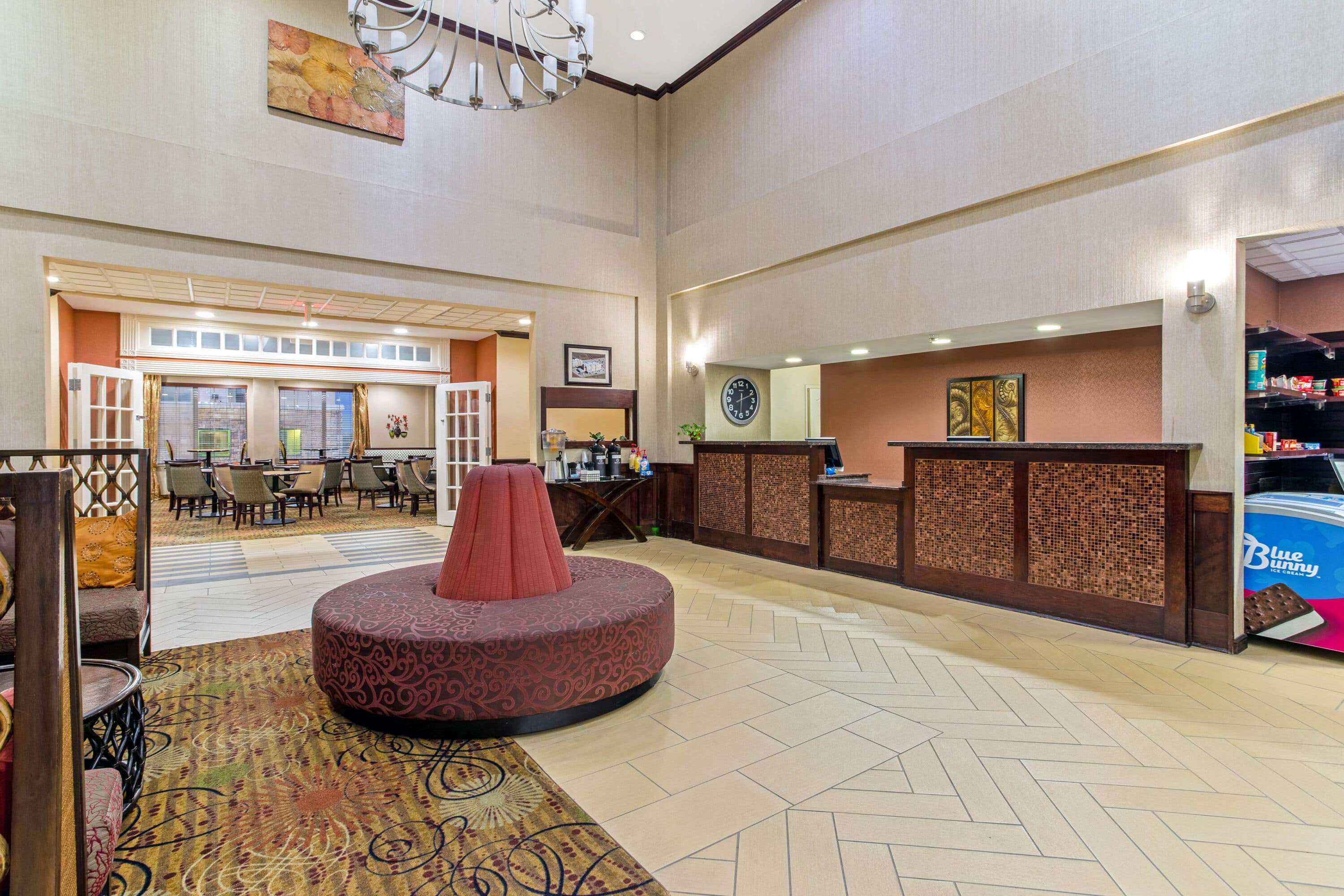 La Quinta Inn & Suites by Wyndham Burleson