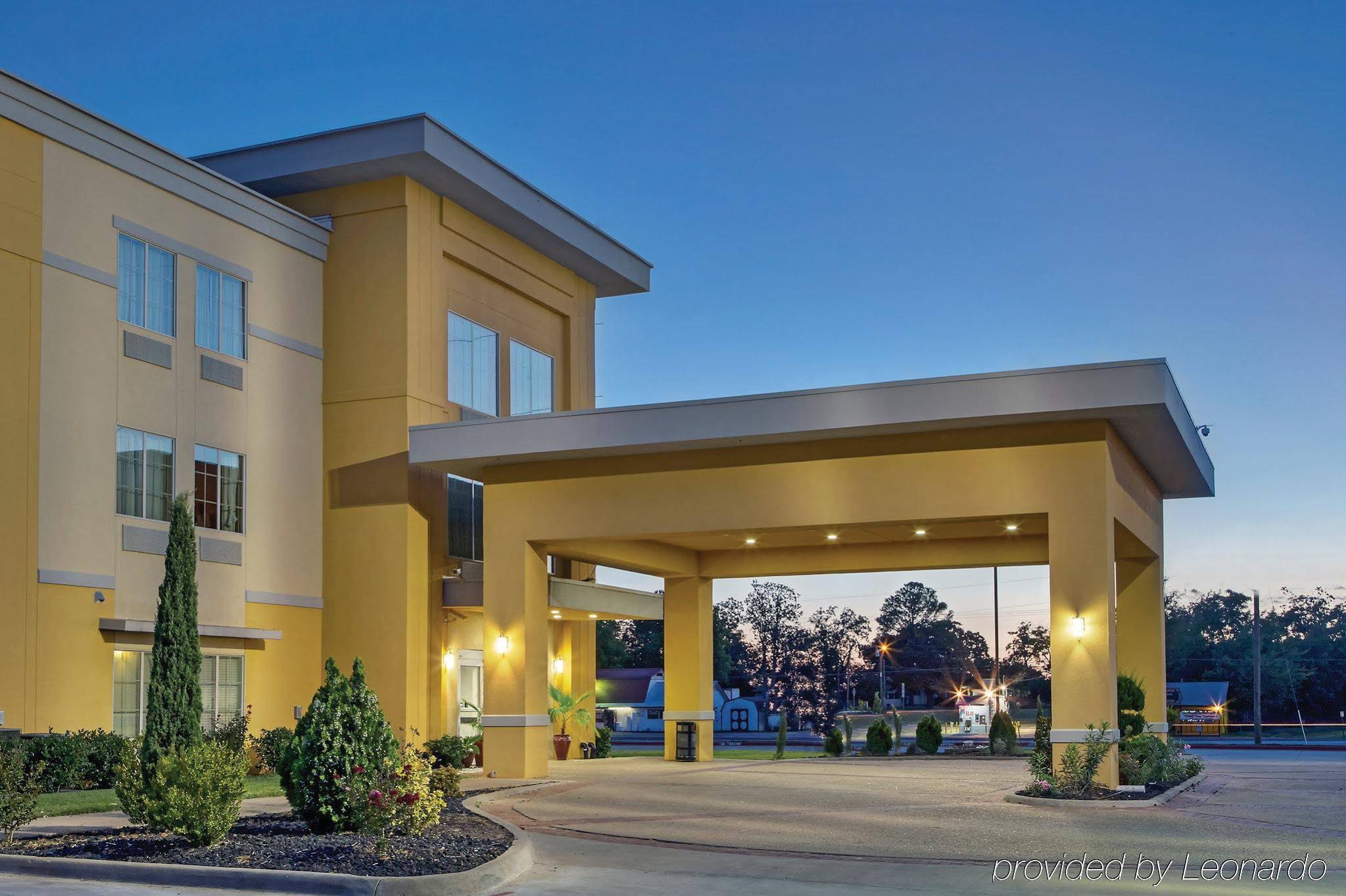 Motel 6 Joshua