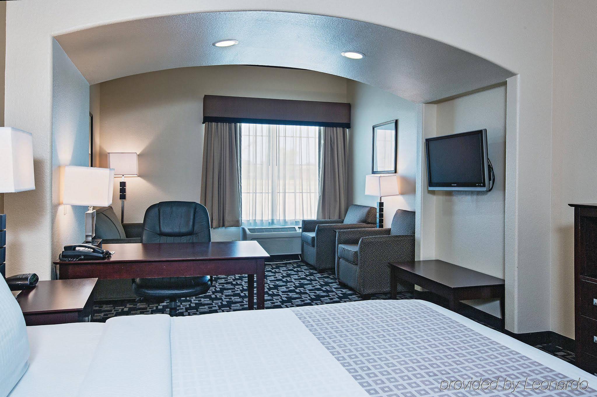 Motel 6 Joshua