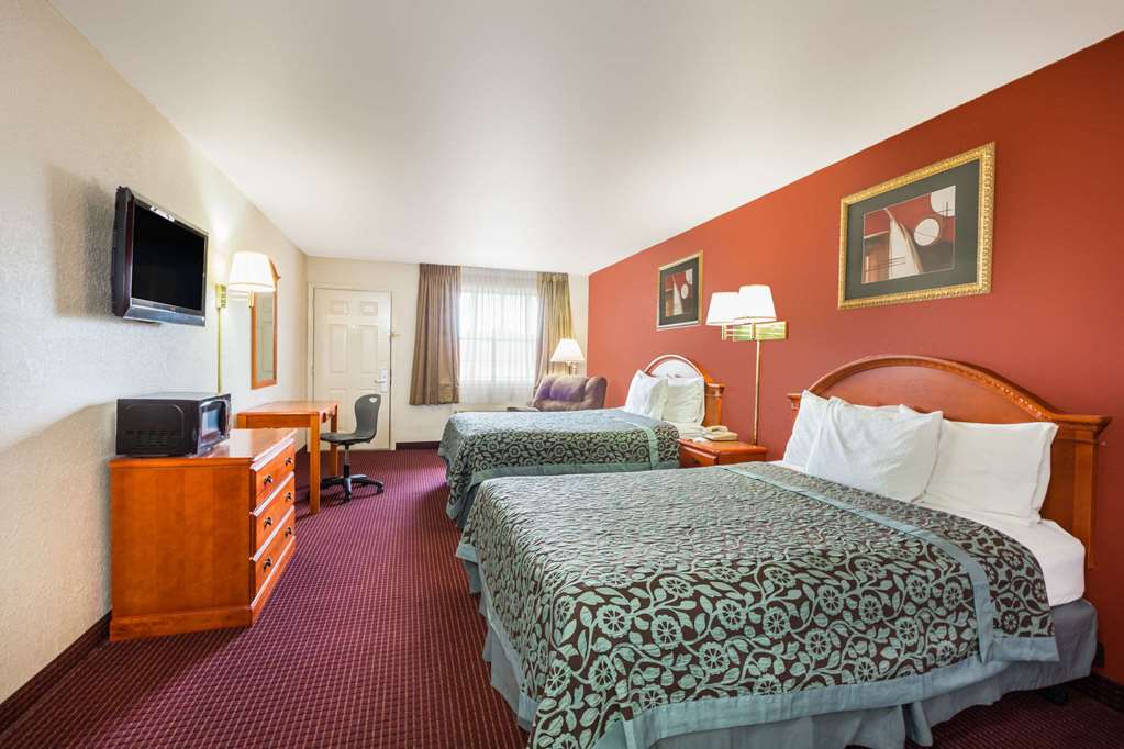 Days Inn by Wyndham Canton