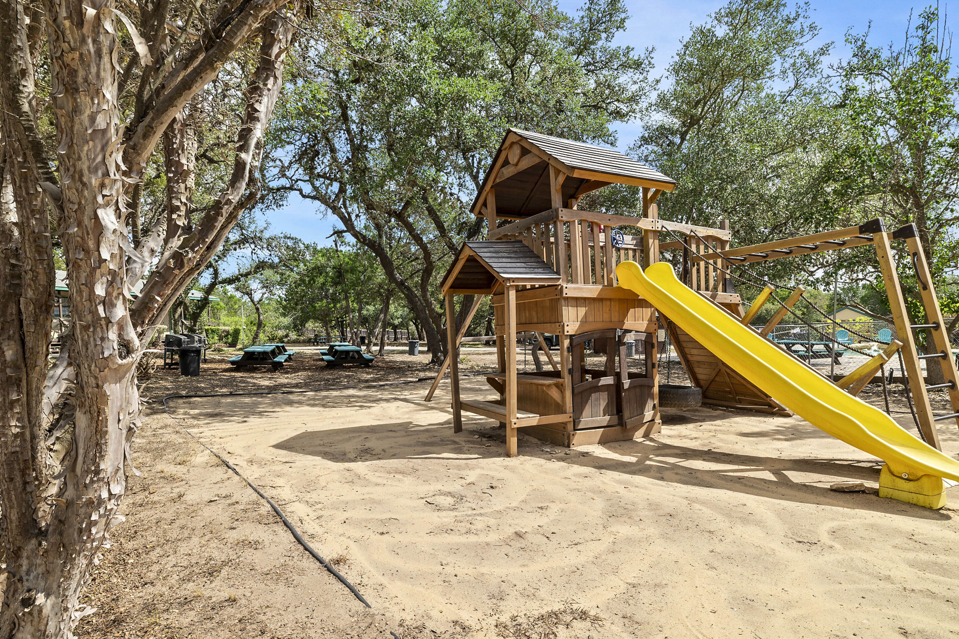 Canyon Lake Cabins