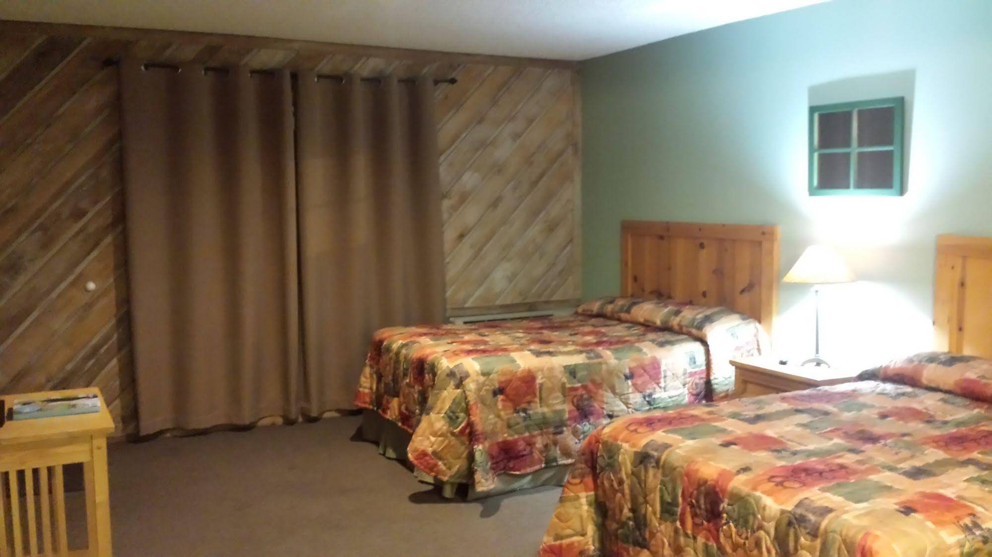 The Lodge at Turkey Cove