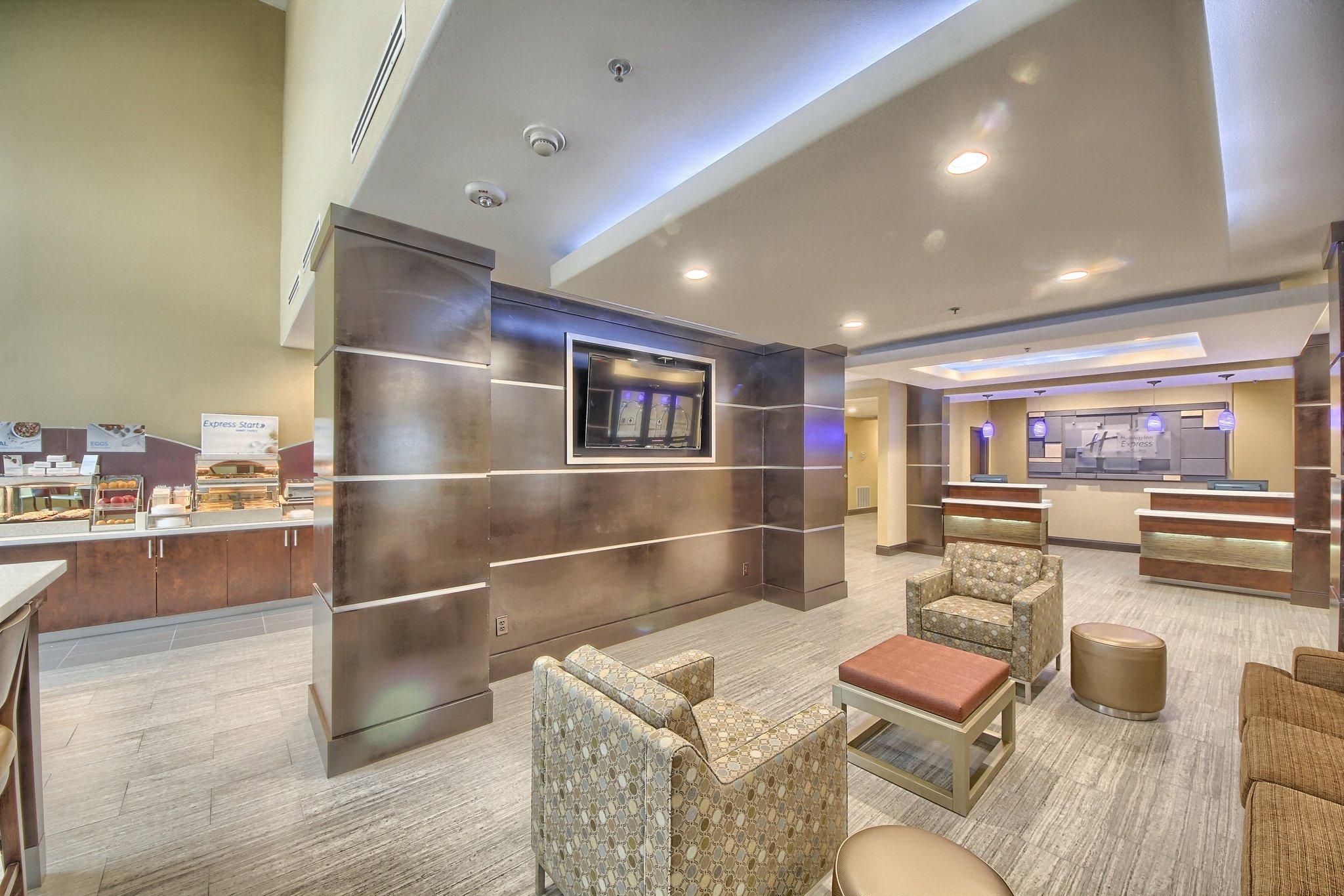 Holiday Inn Express & Suites Carrizo Springs