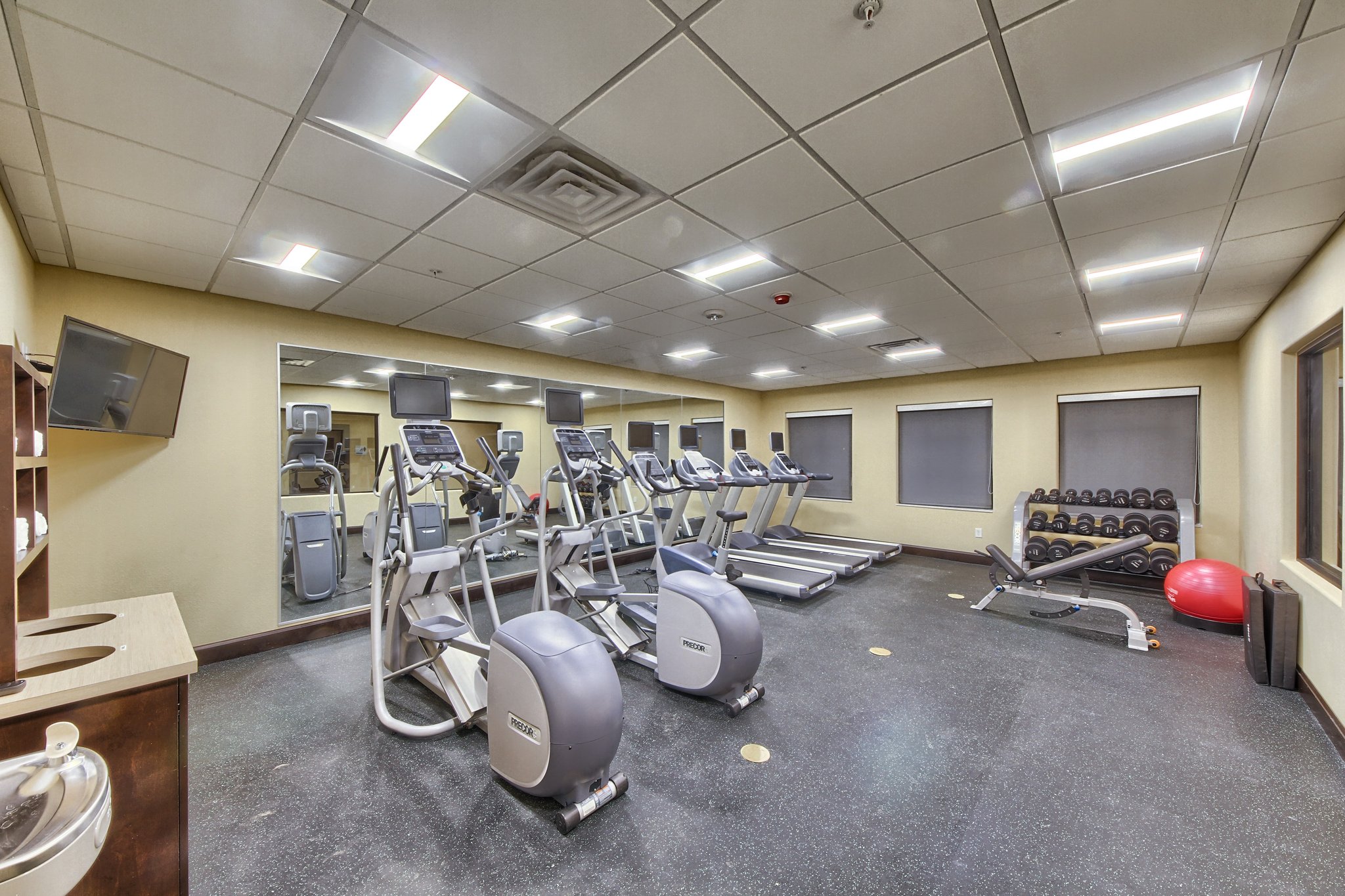 Holiday Inn Express & Suites Carrizo Springs