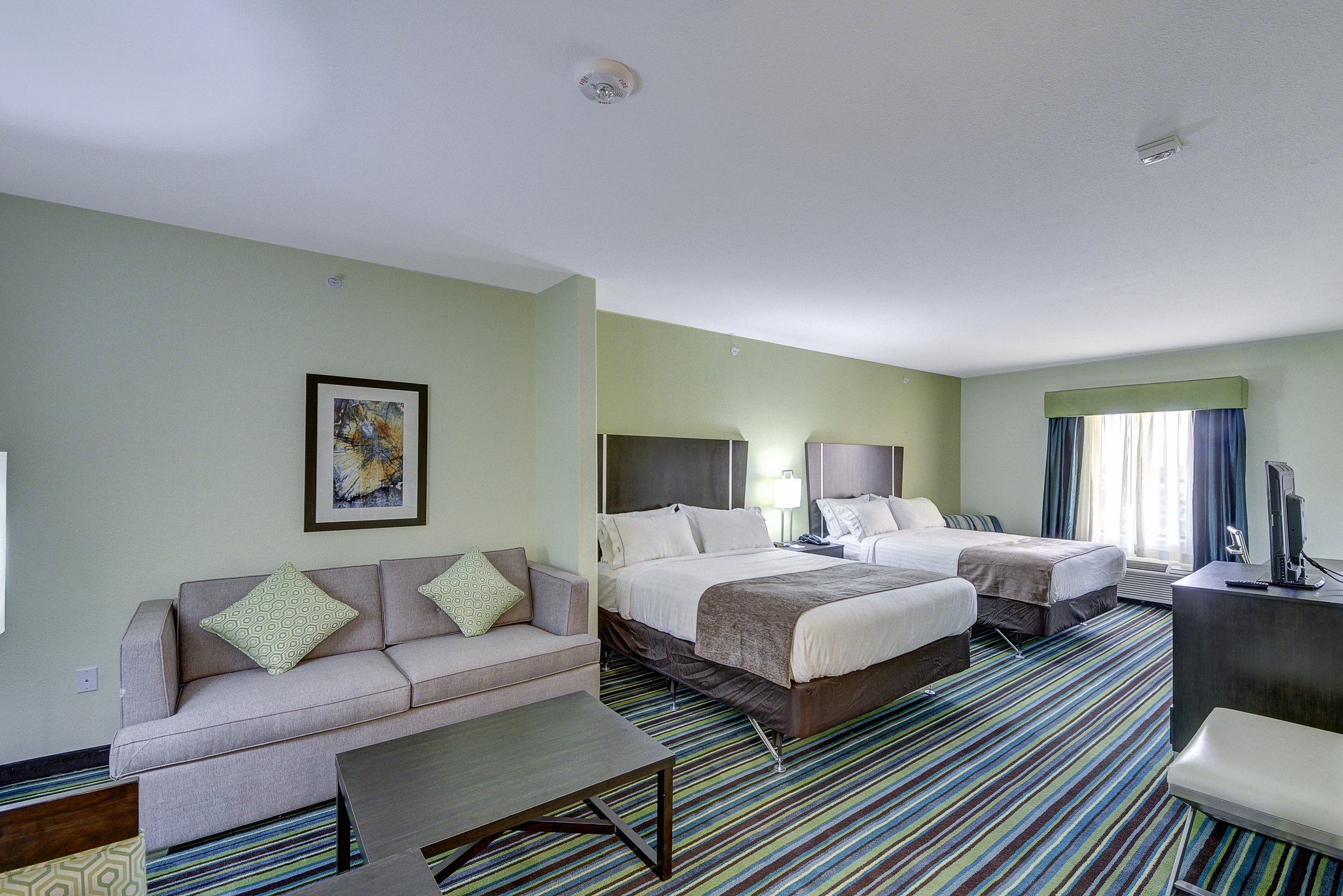 Holiday Inn Express & Suites Carrizo Springs