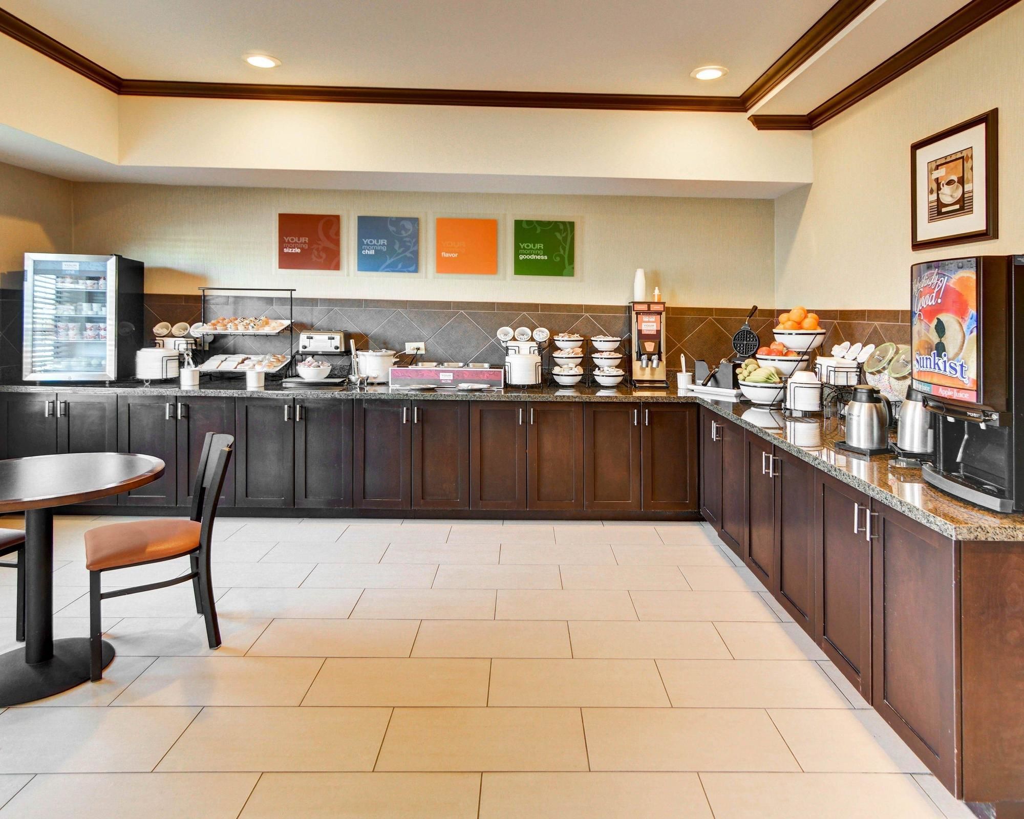 Best Western Carthage Inn & Suites