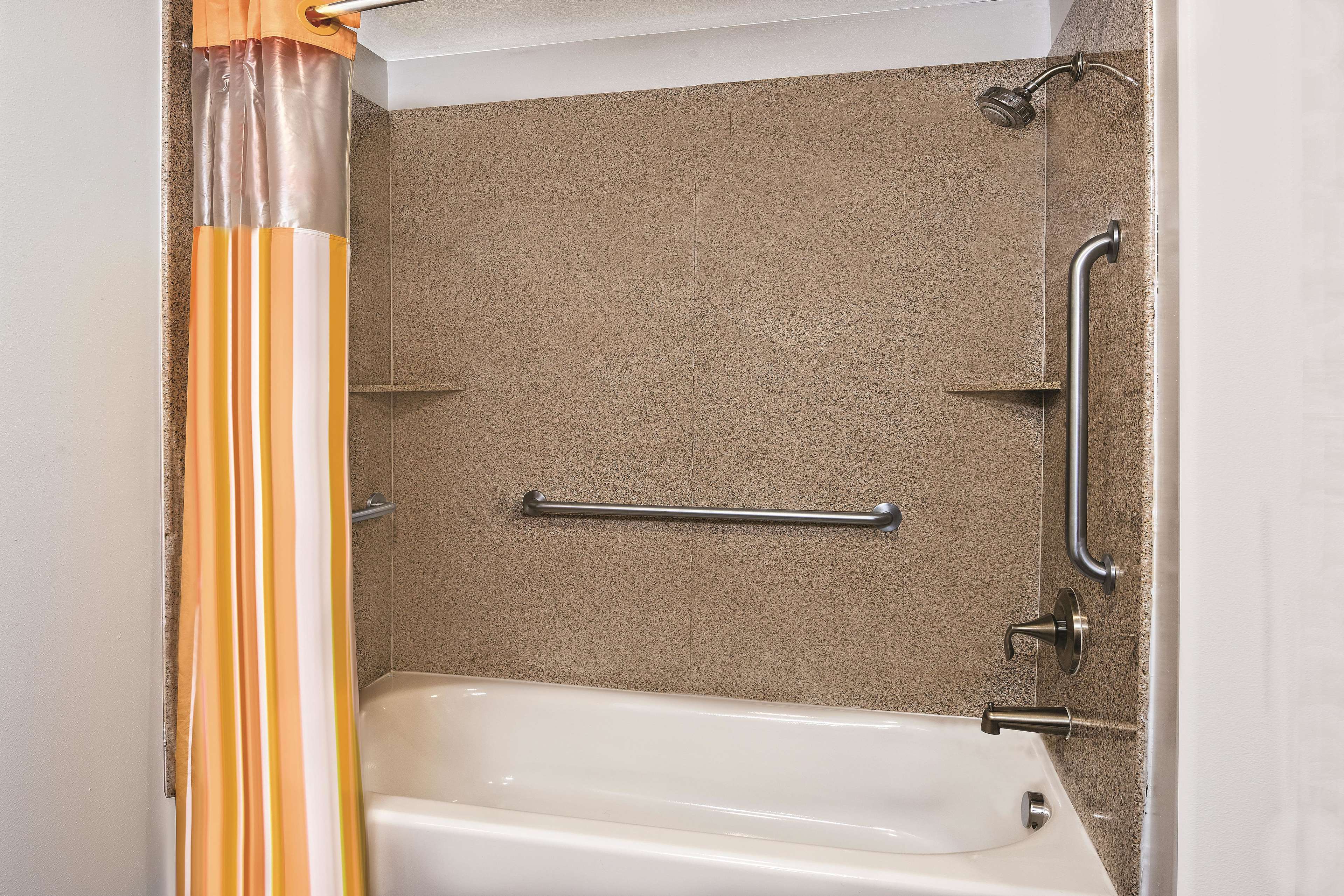 La Quinta Inn & Suites by Wyndham Austin - Cedar Park