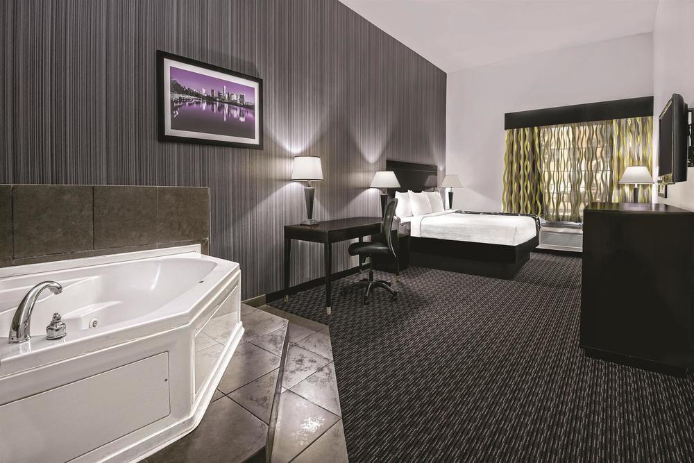 La Quinta Inn & Suites by Wyndham Austin - Cedar Park