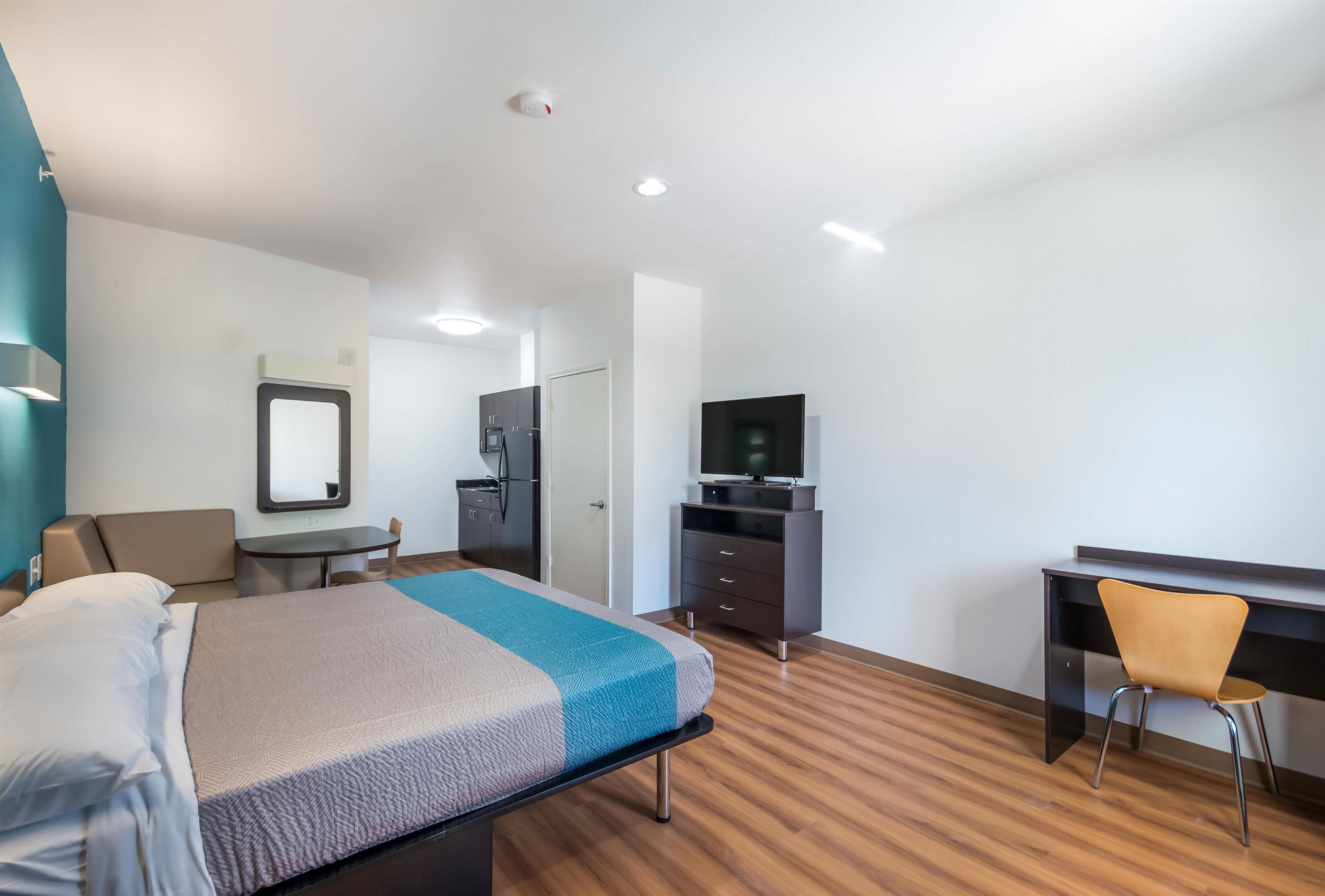 Motel 6 Channelview