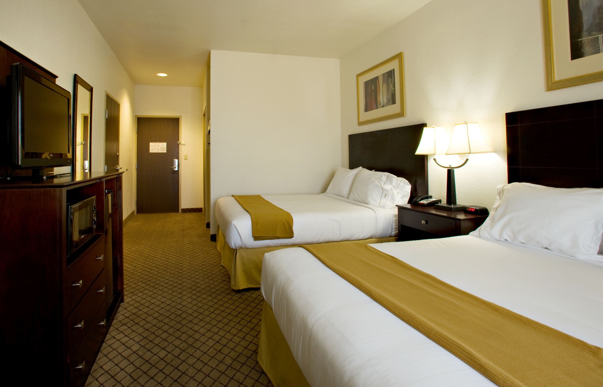 Holiday Inn Express Hotel & Suites Childress