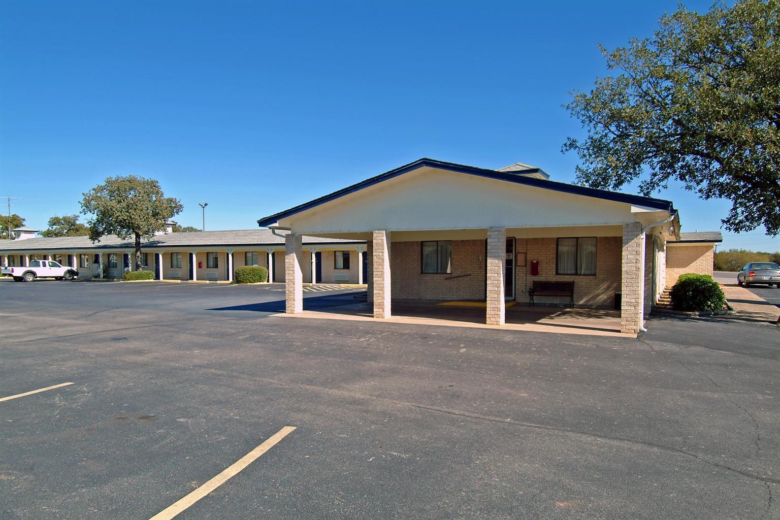 Lone Star Inn