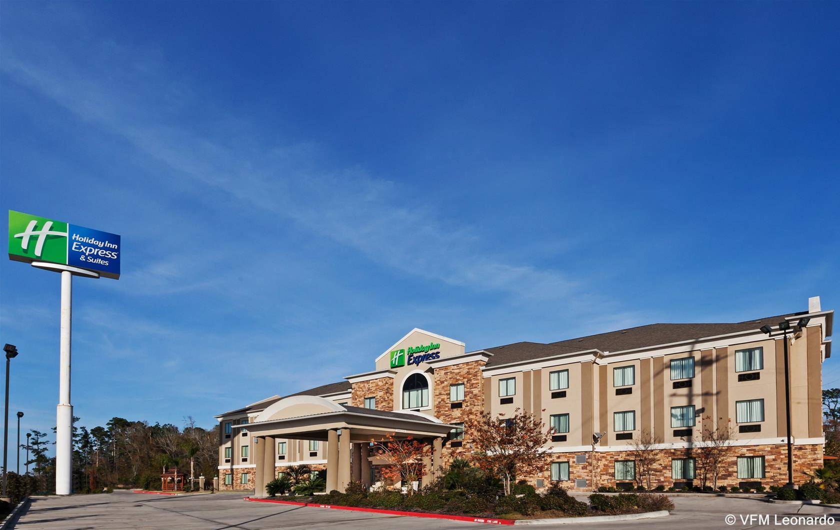 Holiday Inn Express & Suites Cleveland