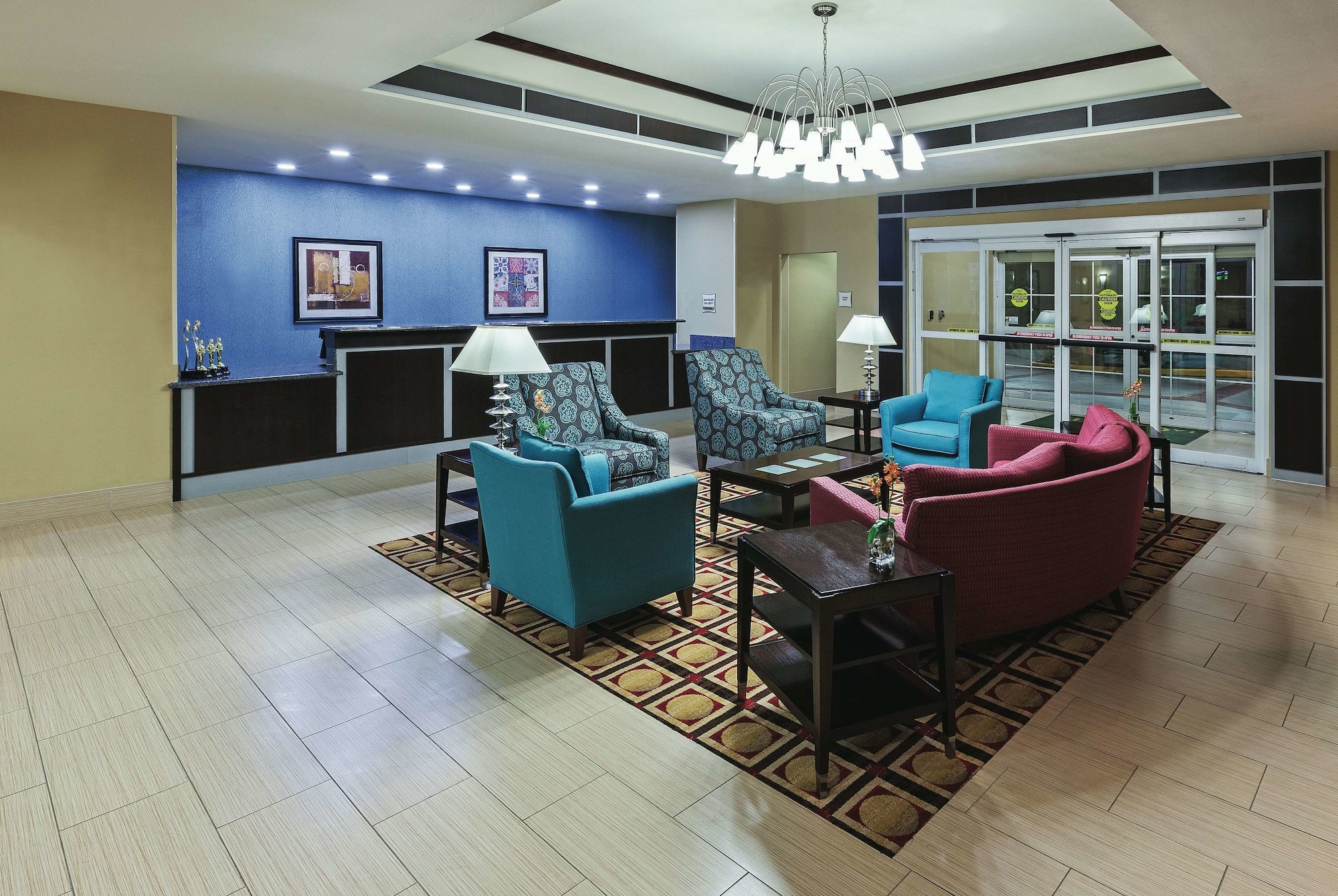 Comfort Inn & Suites