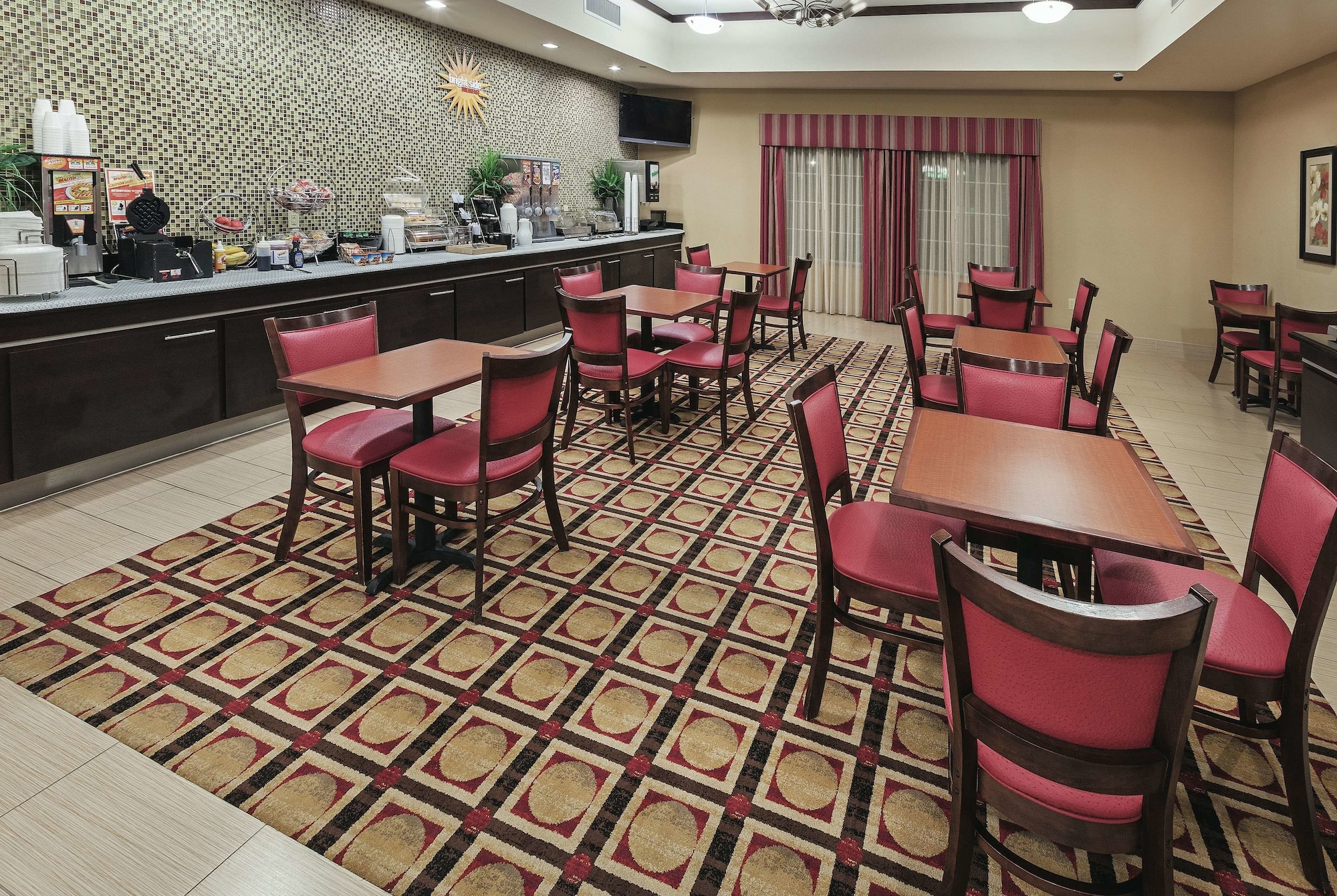 Comfort Inn & Suites